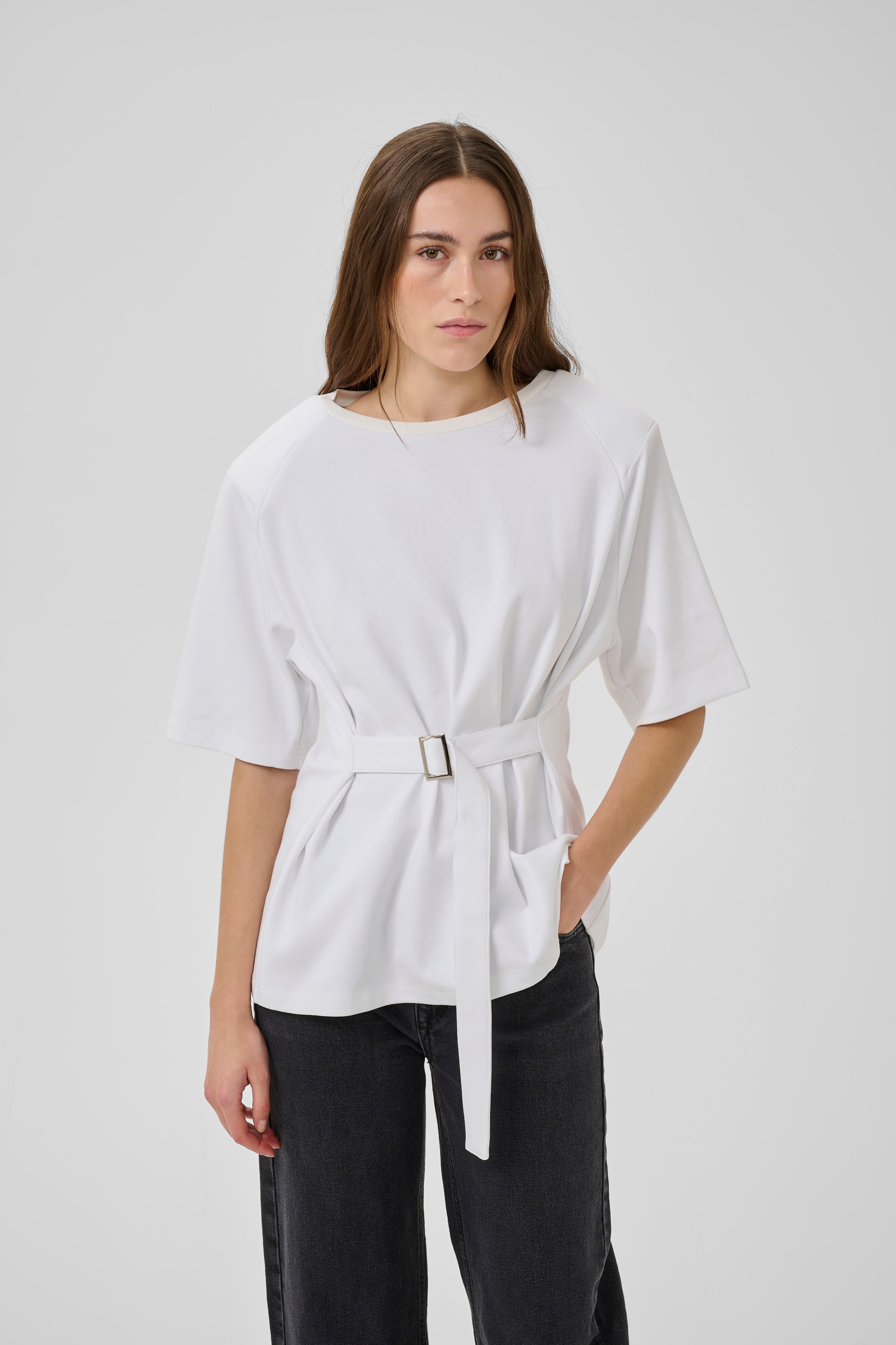 My Essential Wardrobe Apir Belt Tee snow white