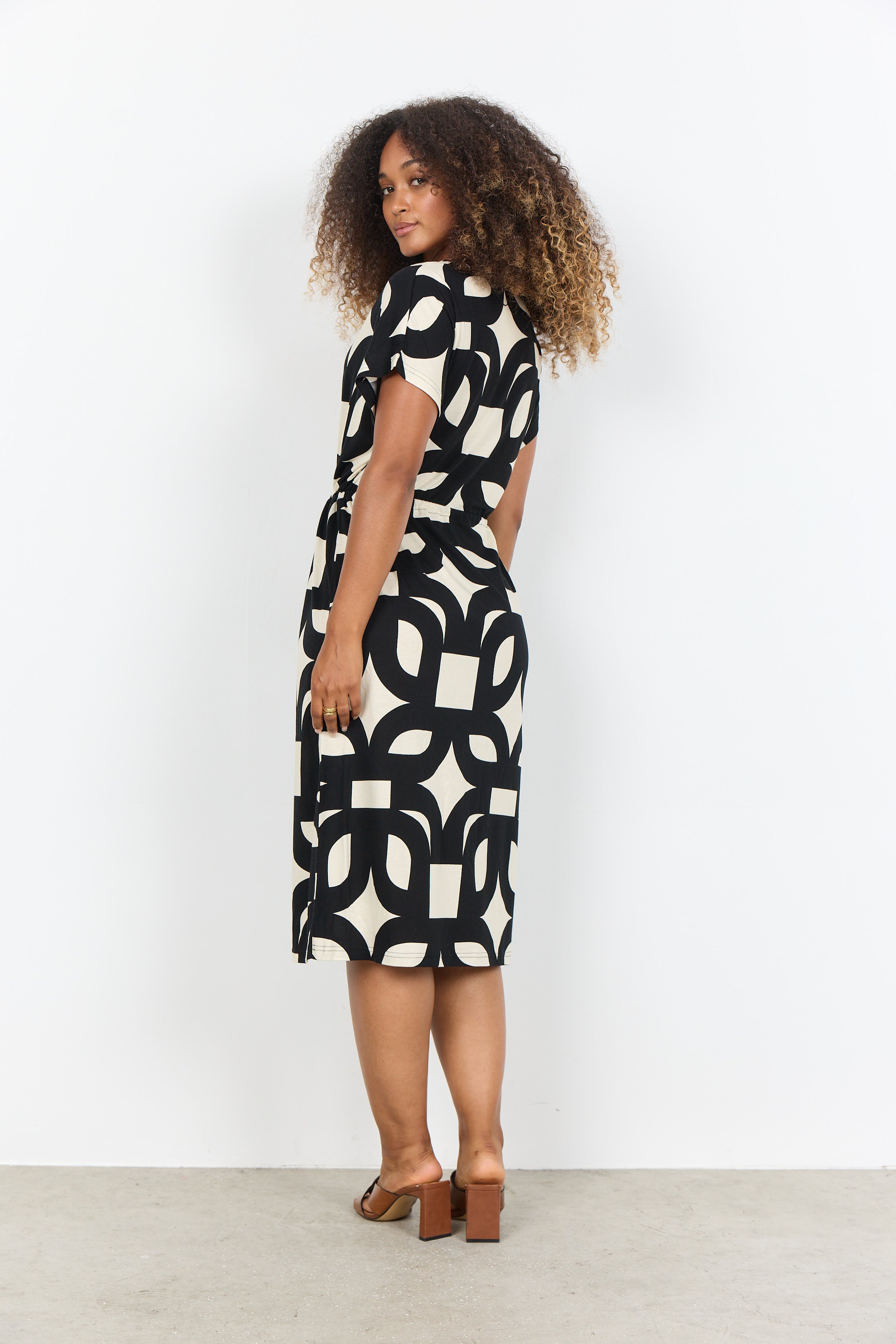SoyaConcept Felicity AOP 543 Jurk zwart print