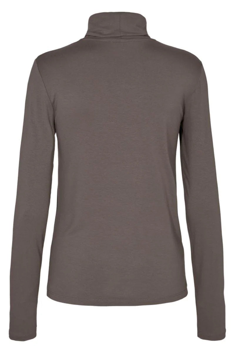 Freequent Liana Coltrui morel