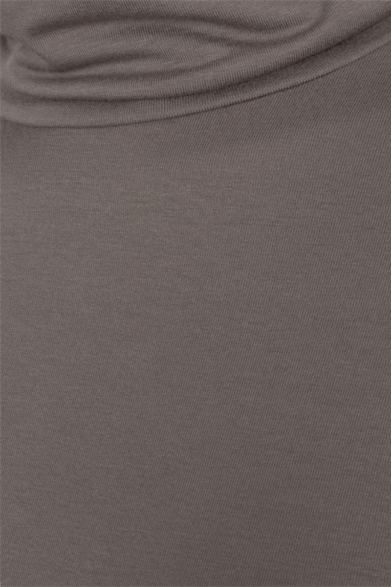 Freequent Liana Coltrui morel