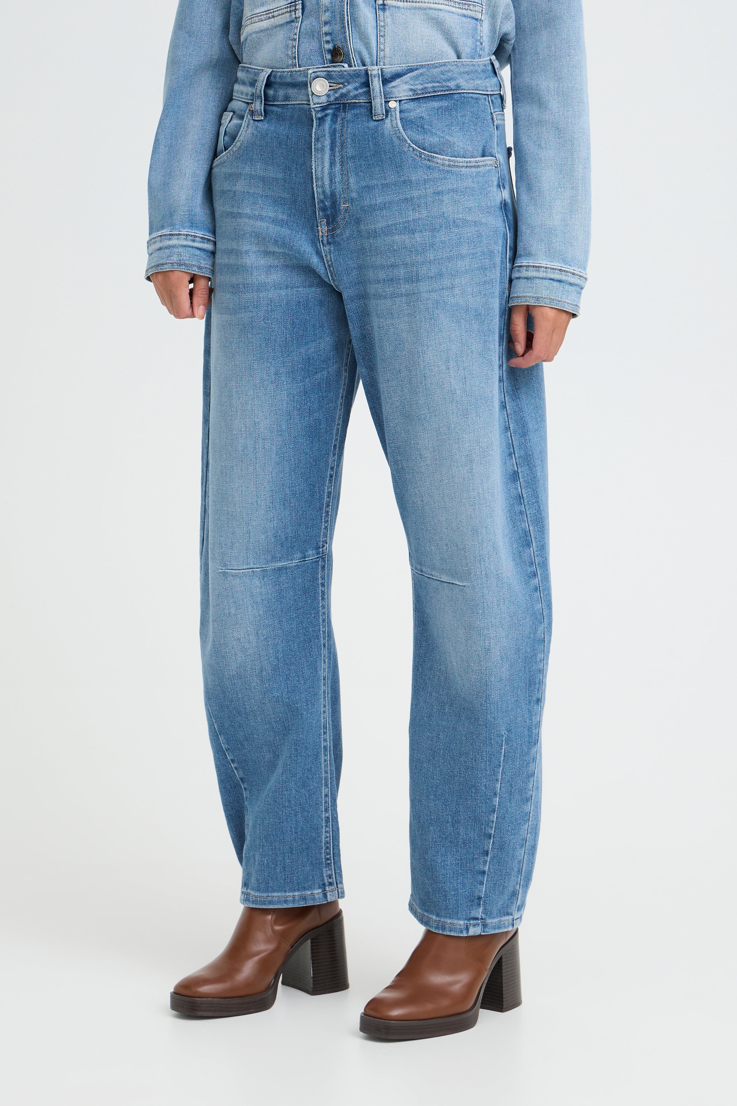 Pulz Jeans Anni HW Barrel Leg Jeans Broek medium blue denim