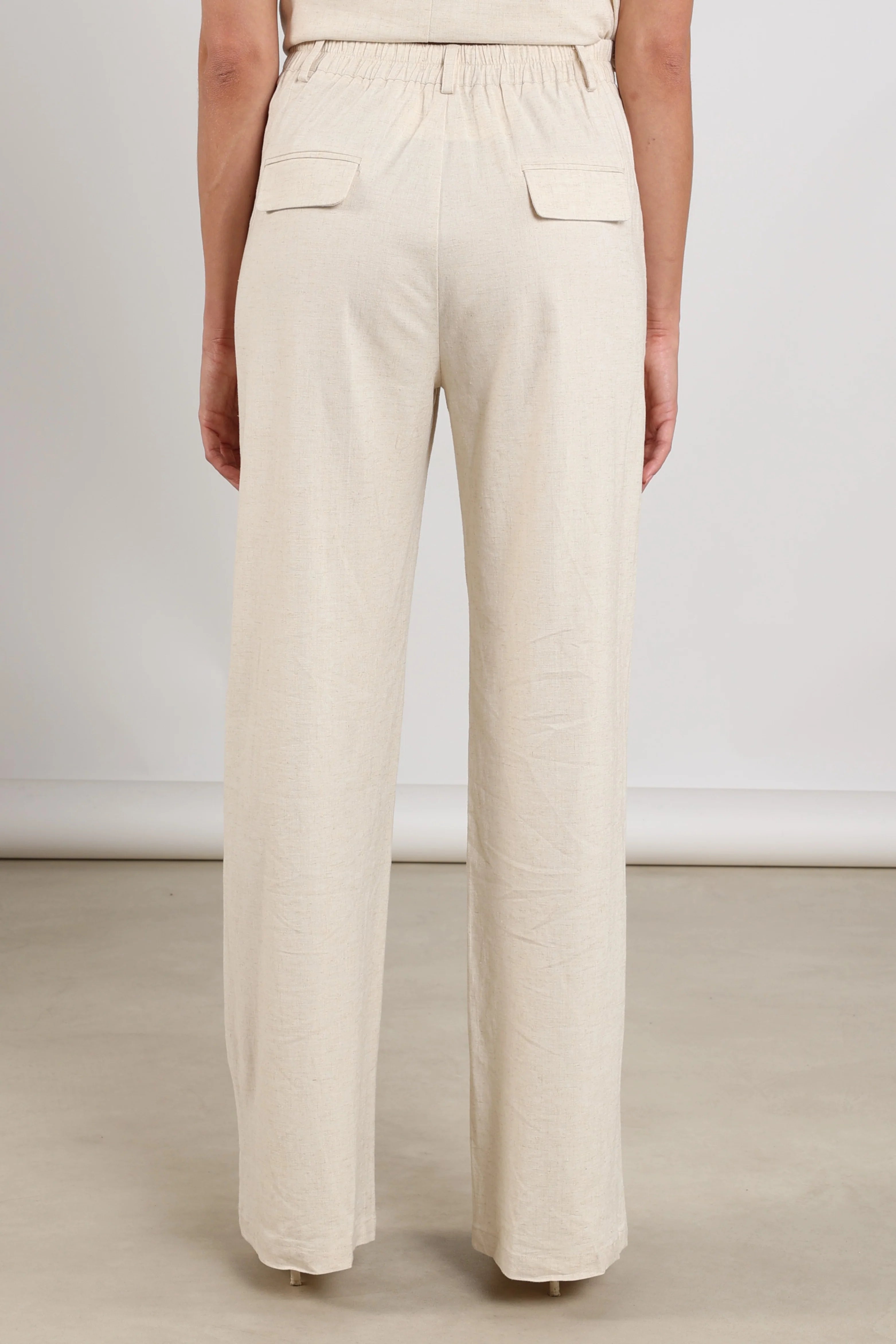Nukus Eline Broek sand