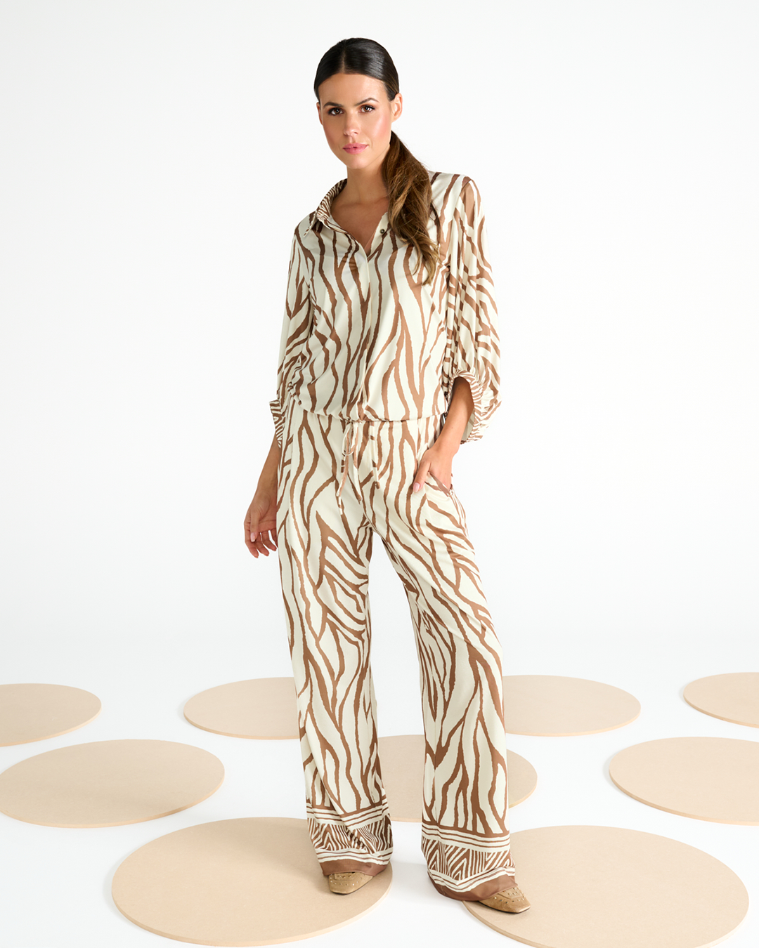 K-Design Broek met Design C206 P077 off white bruin