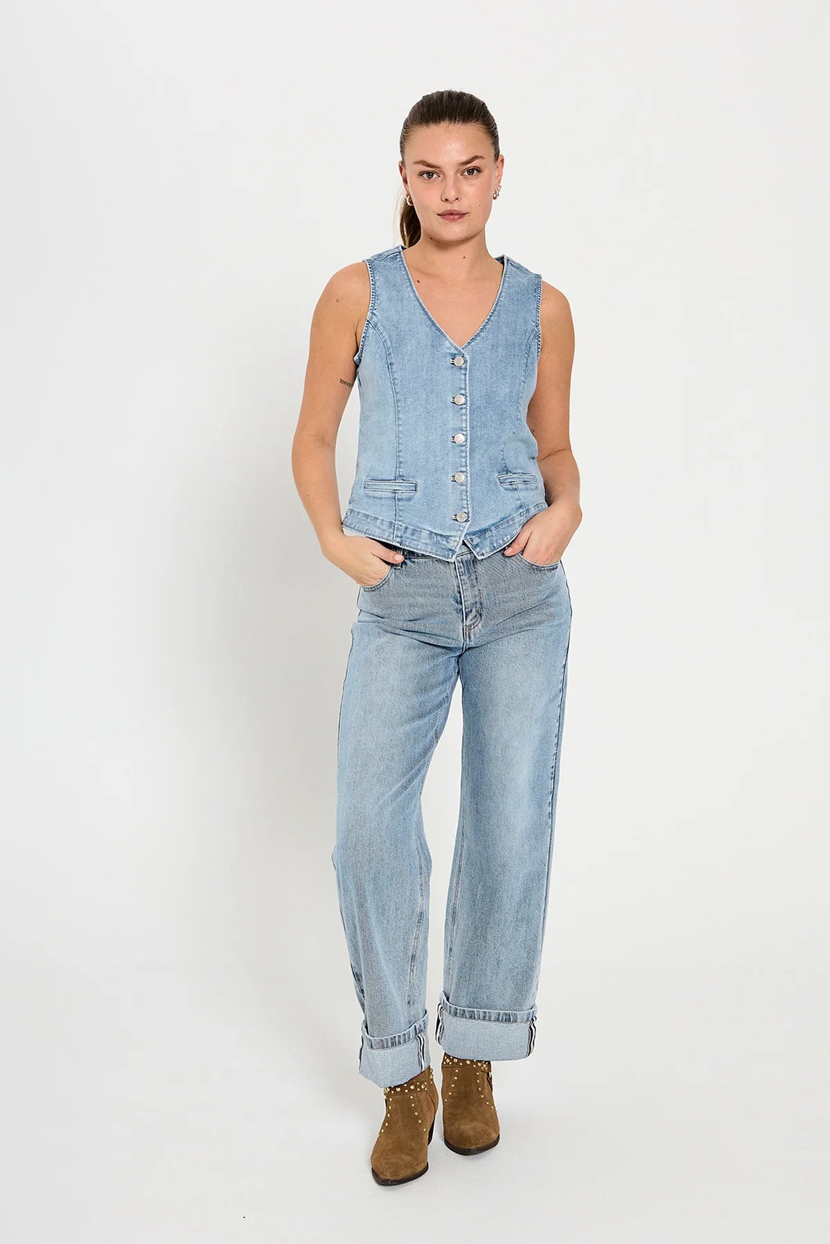 Freequent Midde Turn Up Jeans L32 light blue denim