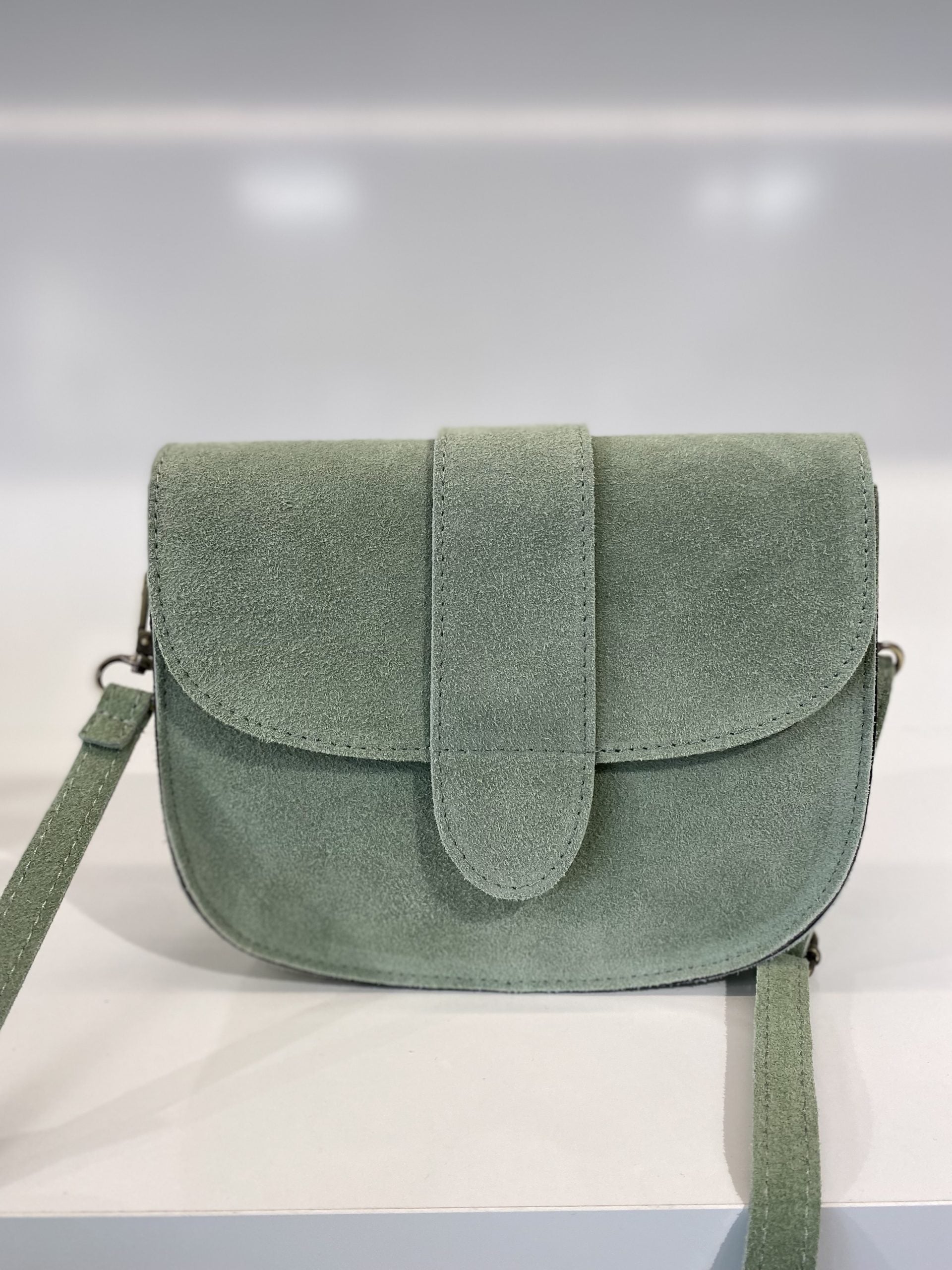 Maan Tas Suede Mint T230