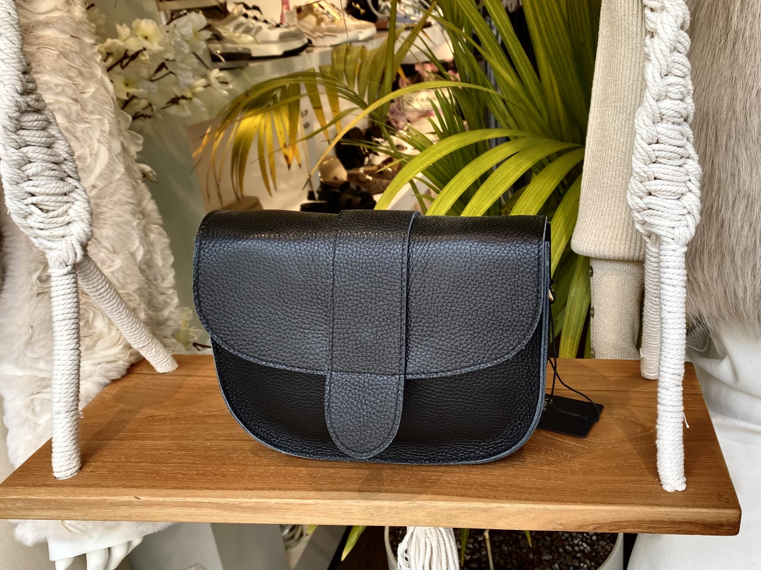 Maan Tas Leer Zwart T230