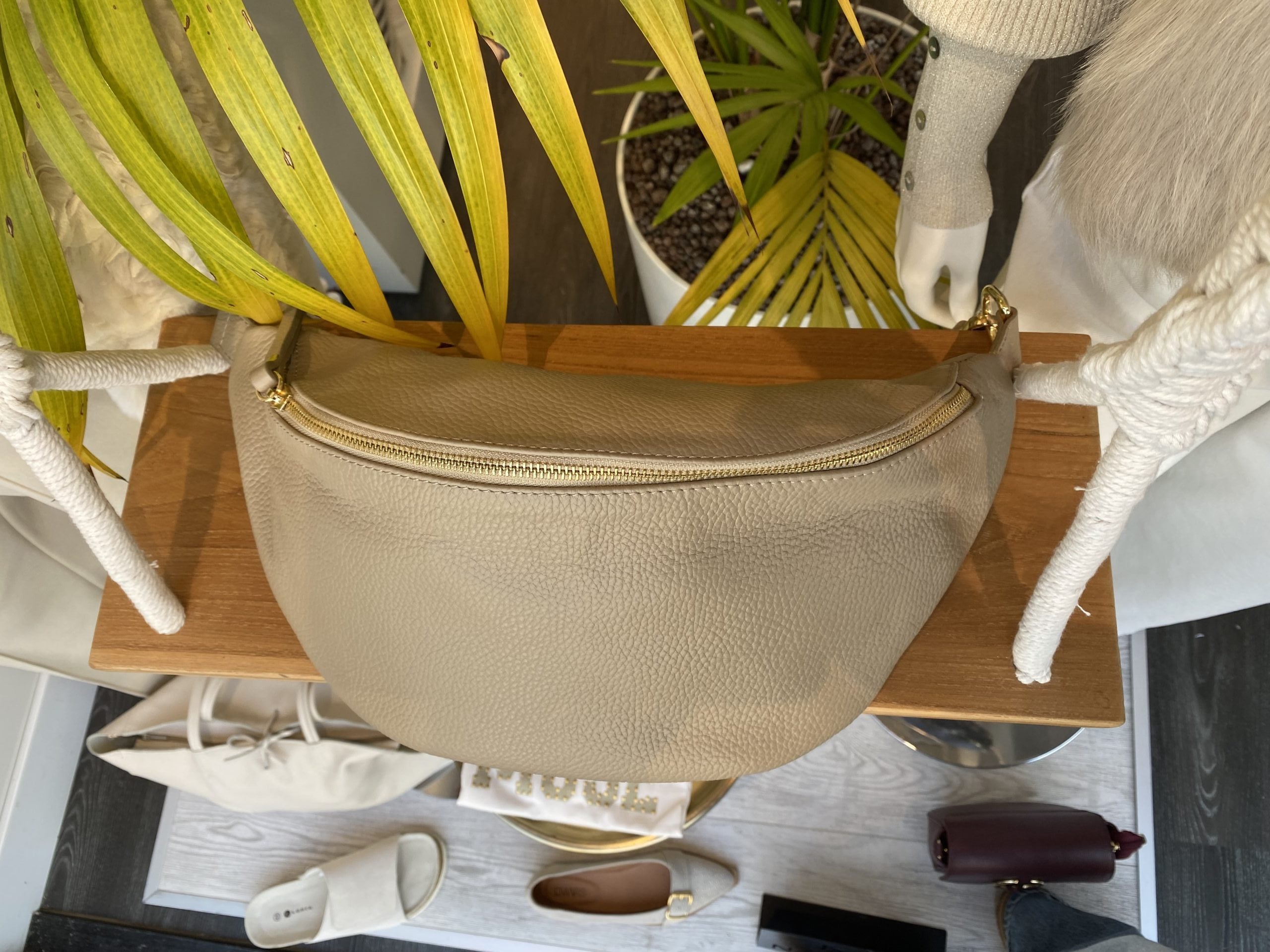 Crossbody Tas groot Leer Beige/Goud T266