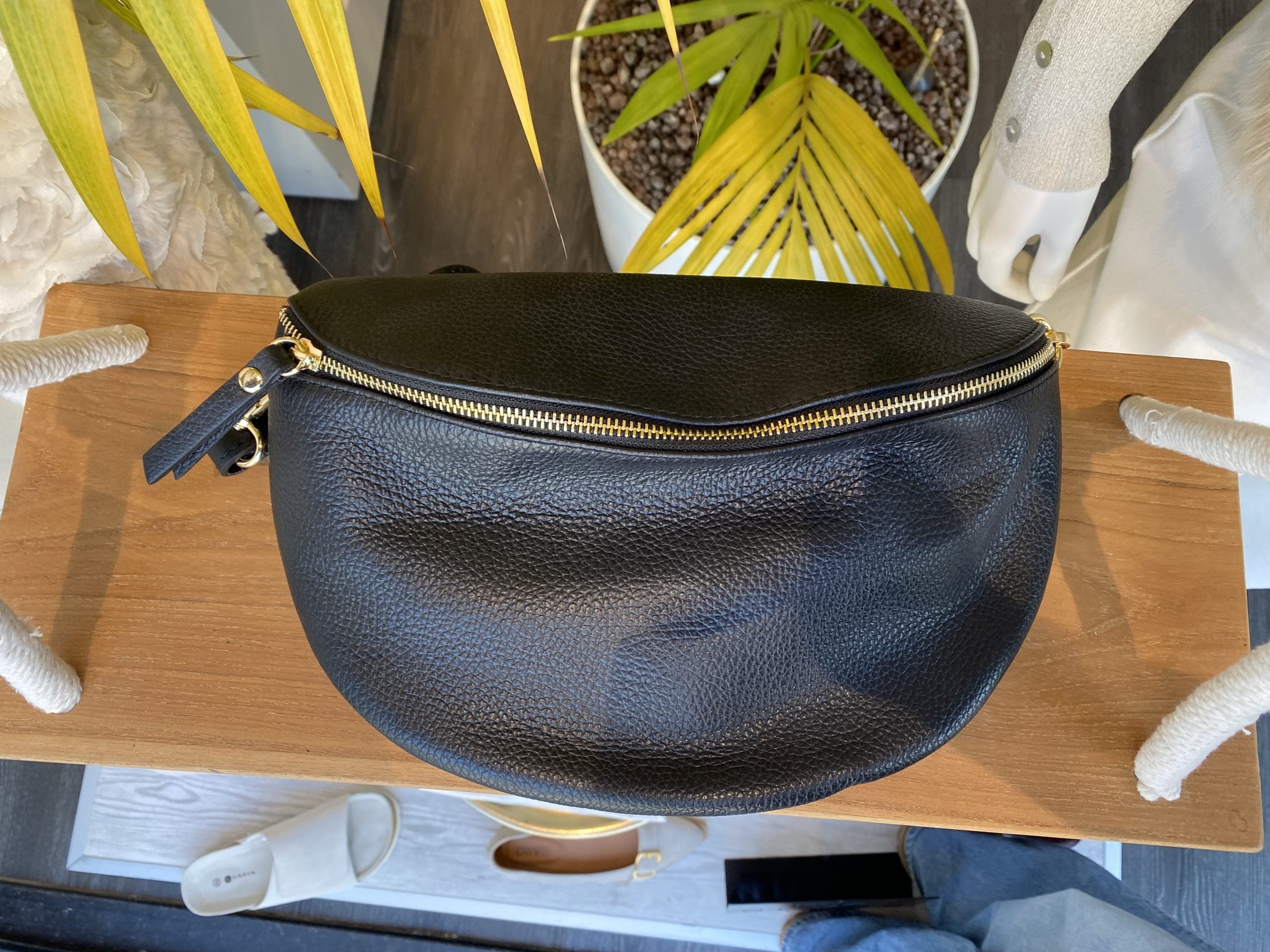 Crossbody Tas Leer Zwart/Goud T221