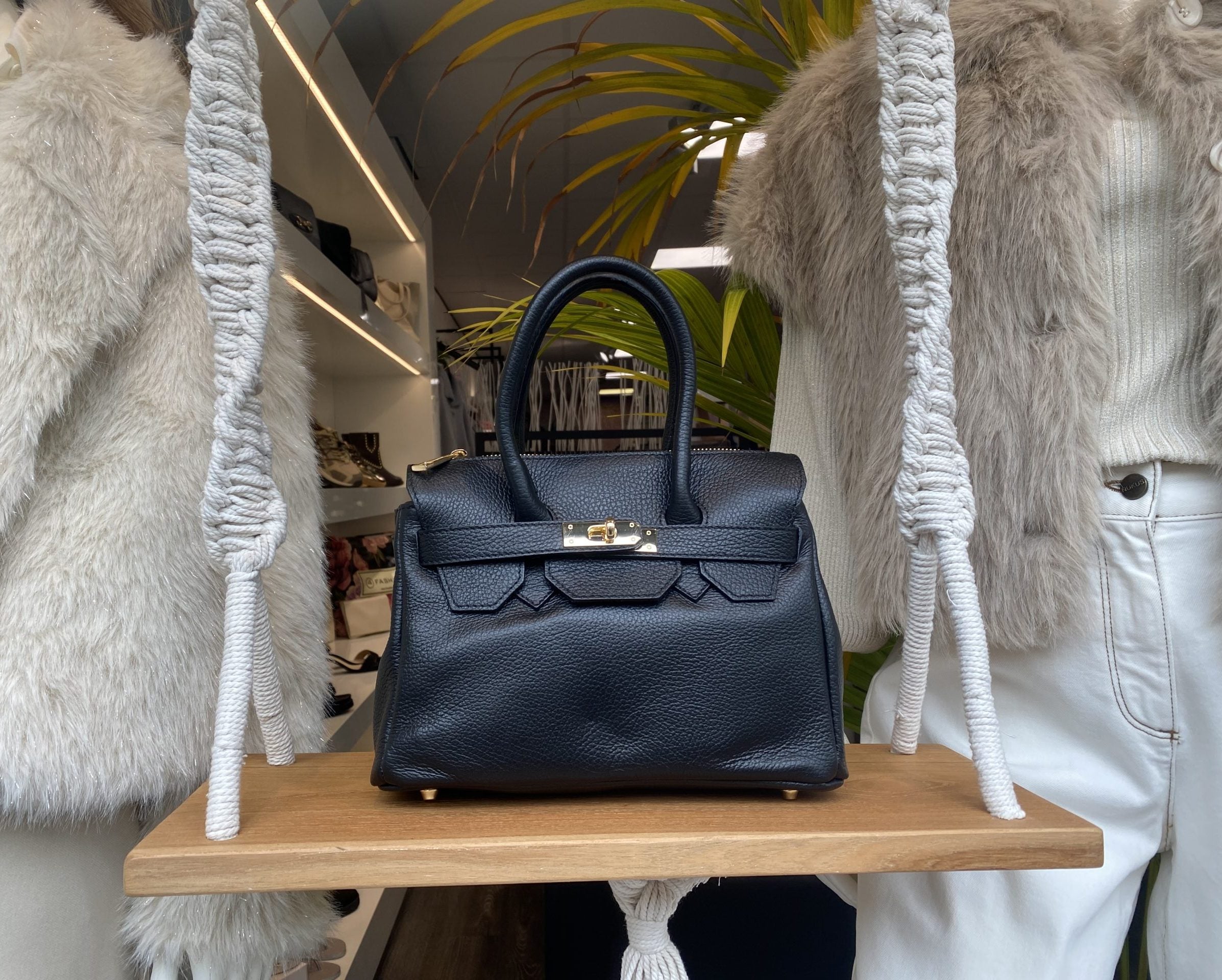 Birdie Small Handtas Leer Zwart T301