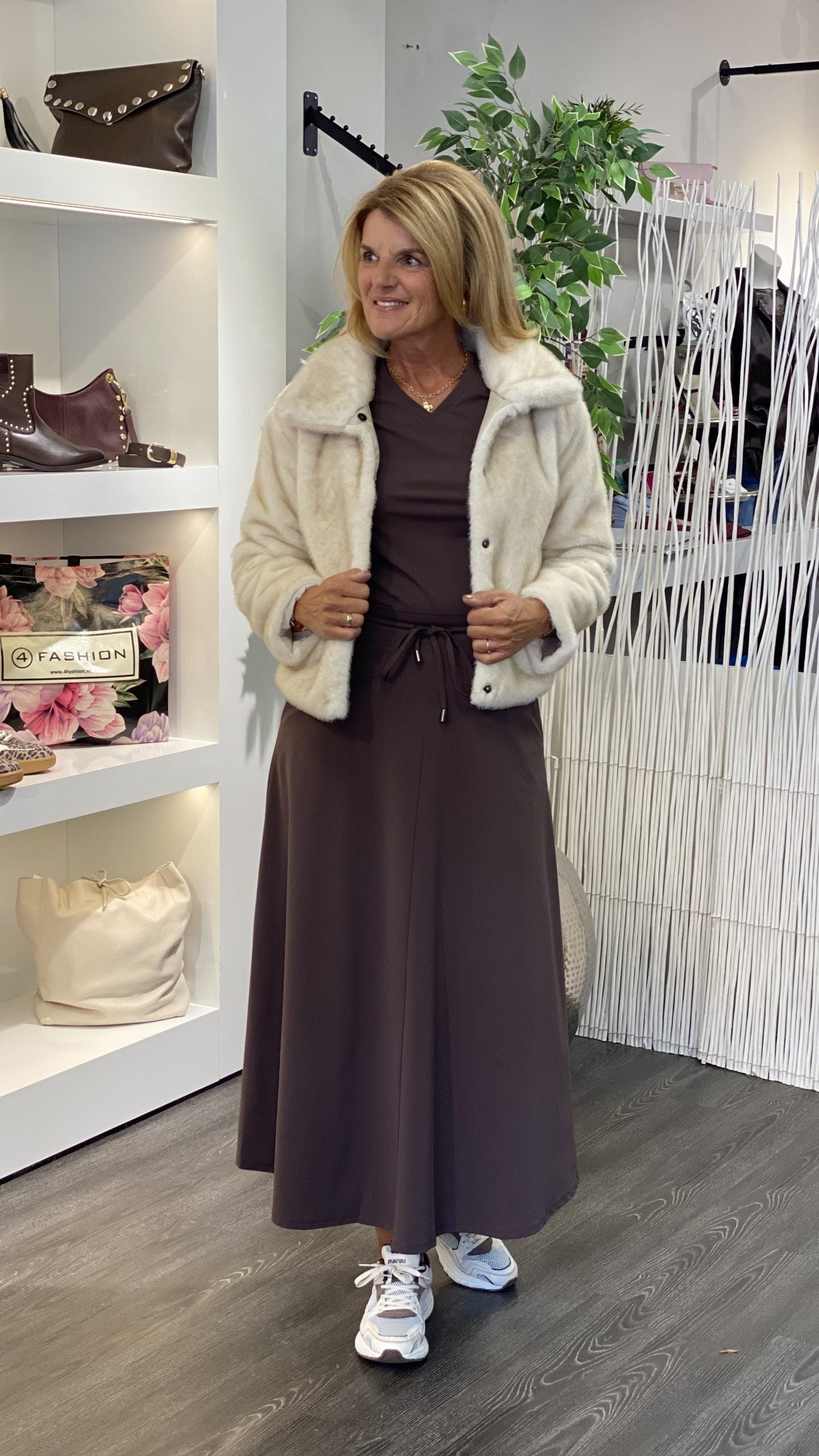 Stella Travelstof Shirt donkerbruin