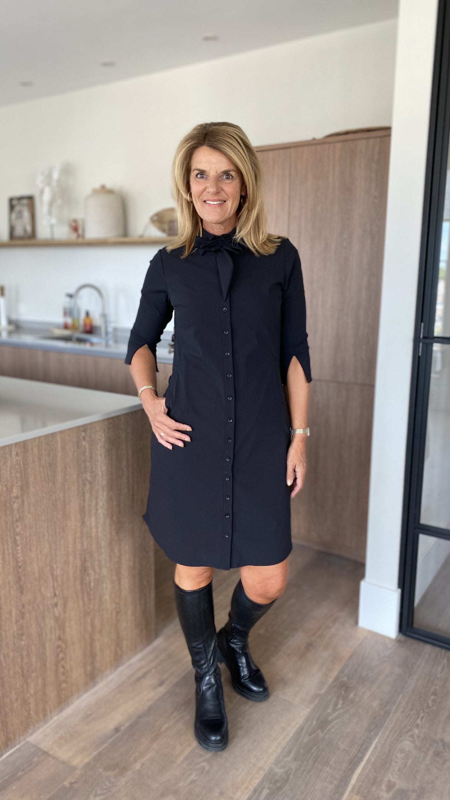 Mi Piace Travelstof Midi Jurk Strik 202708 zwart