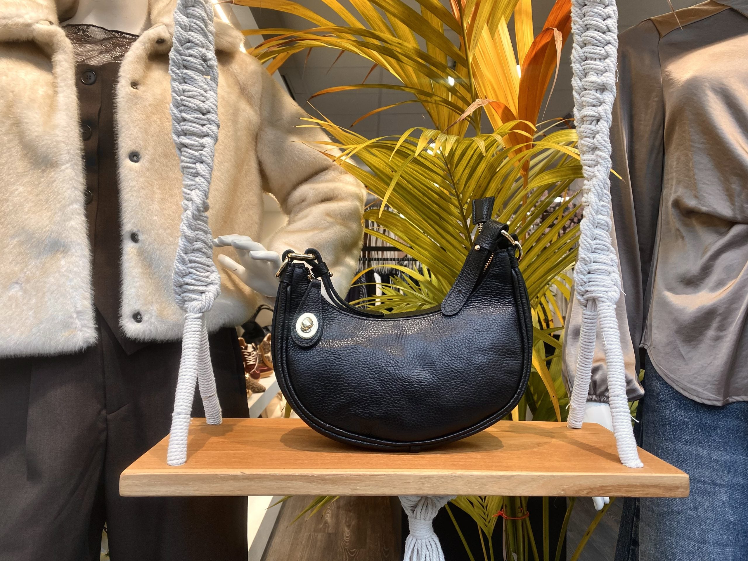 Alana Schoudertas Leer Zwart T341