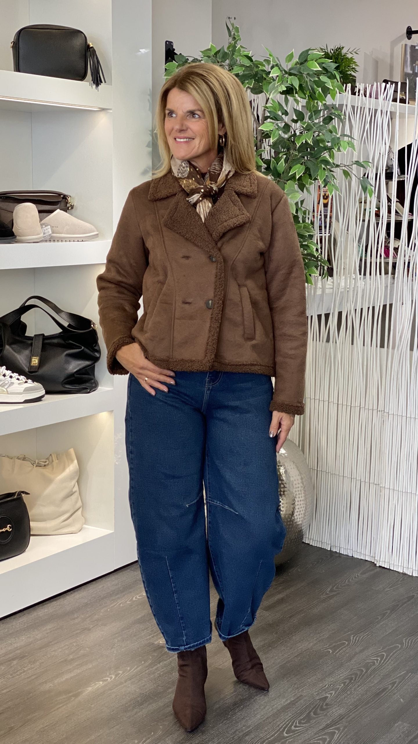 Chastar Lammy Coat Look Jas bruin