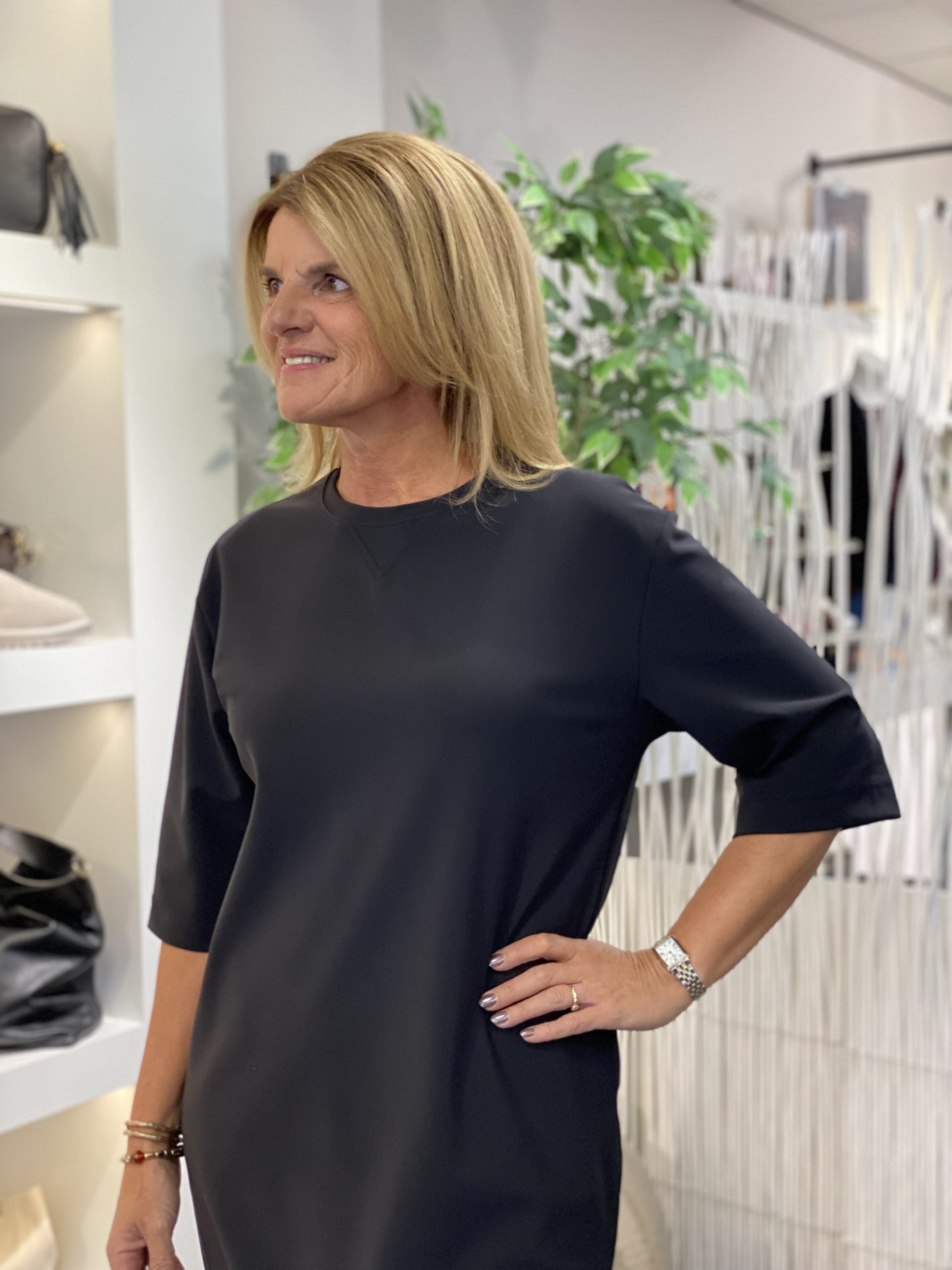 Mi Piace Travelstof Bonded Midi Jurk 202682 zwart