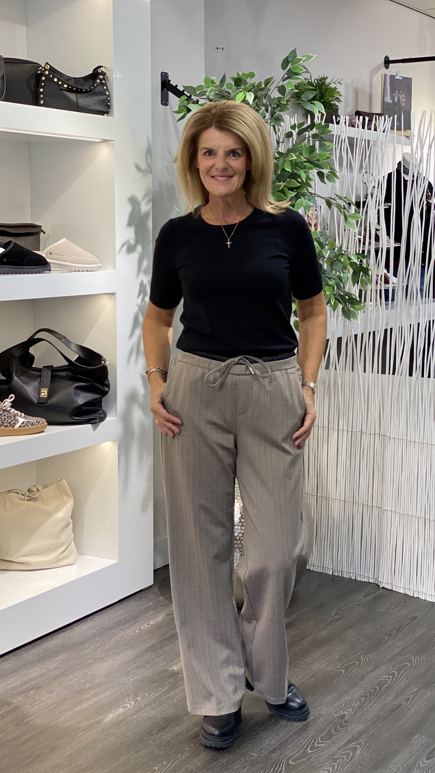 C&S Anne Knit Top zwart