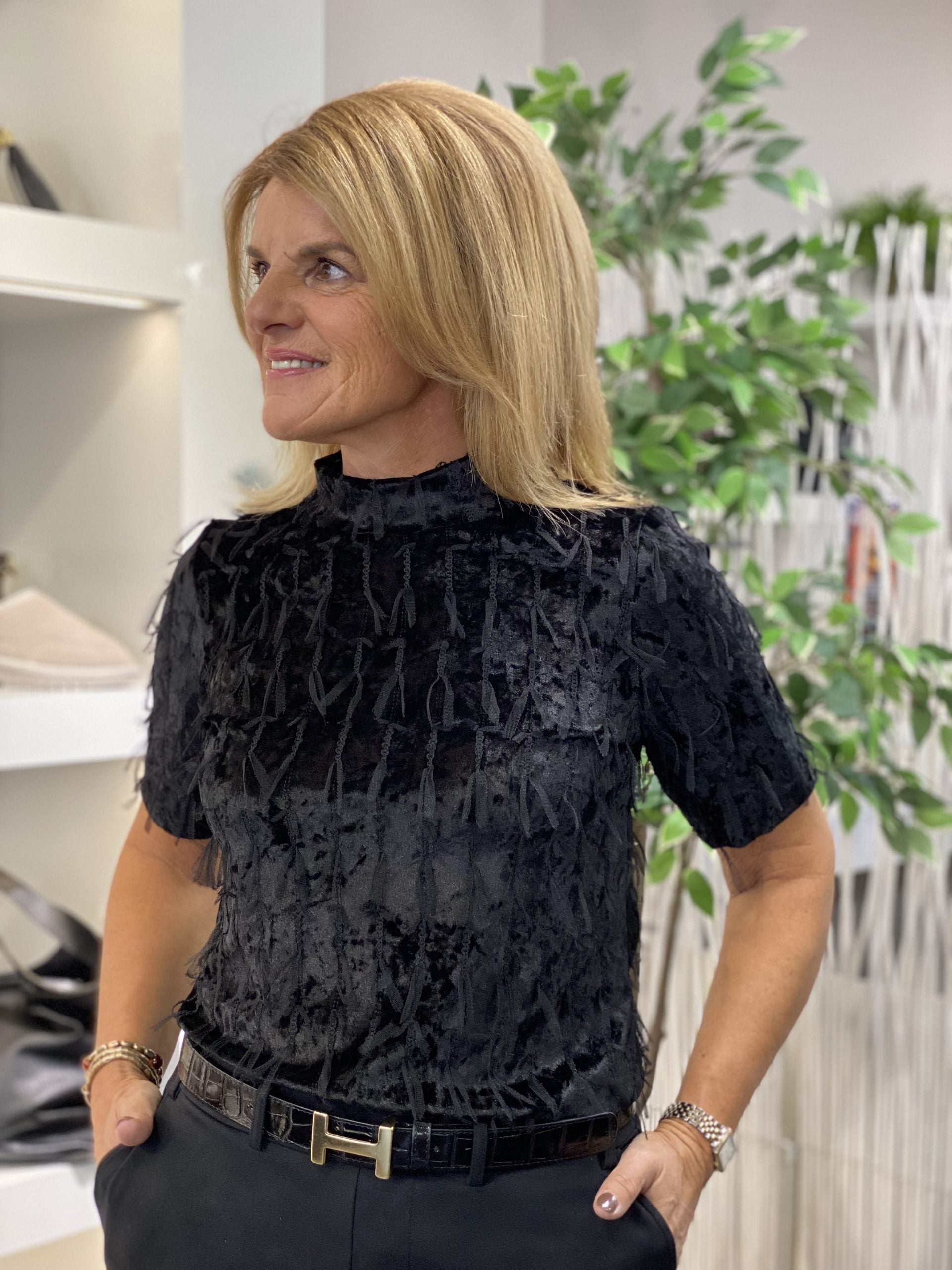 NED Milans Plain 1/2 SS Velvet Feather zwart