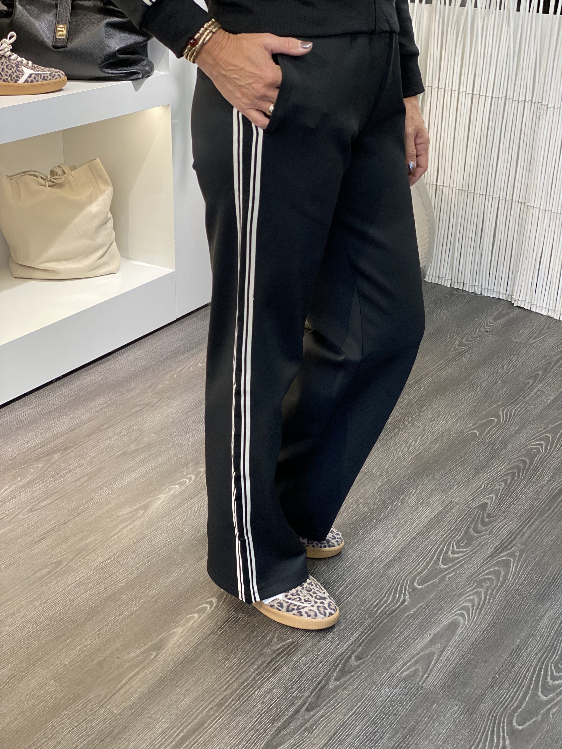 Azzurro Trainingsbroek Oldschool A9773 zwart