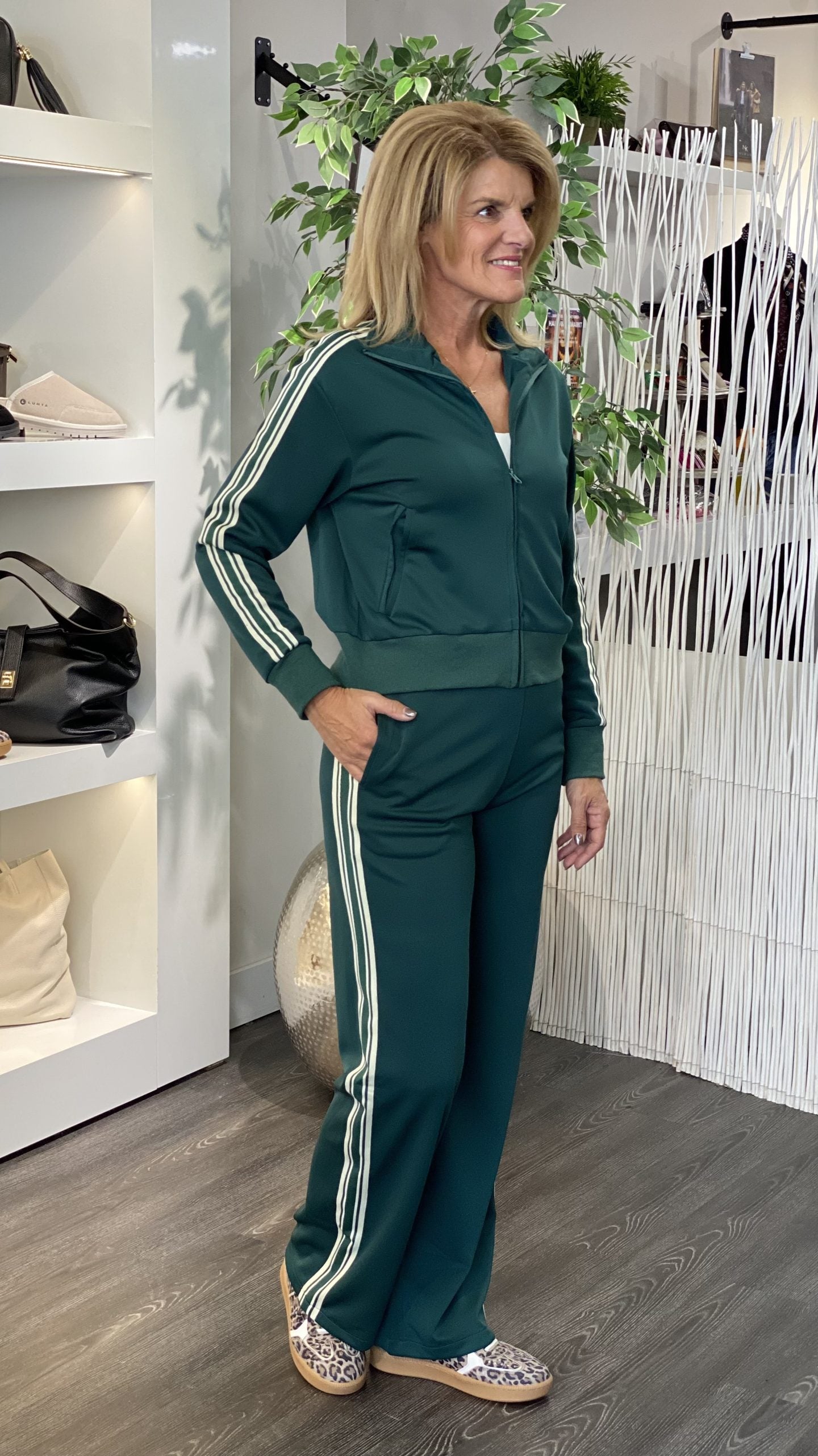 Azzurro Trainingsbroek Oldschool A9773 groen