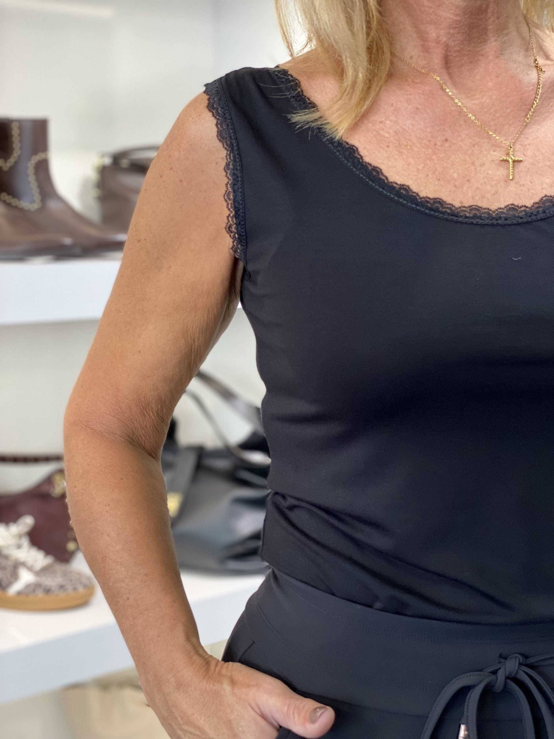 Hemd Top Valentine Kant S103 zwart