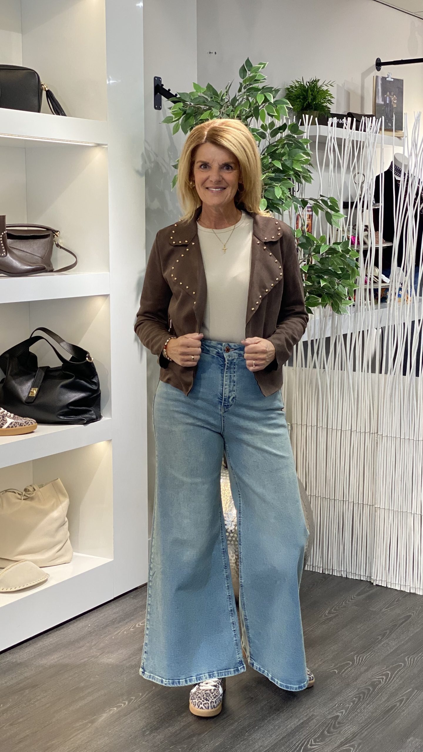 Musthaves by Elja Suedine Jasje espresso