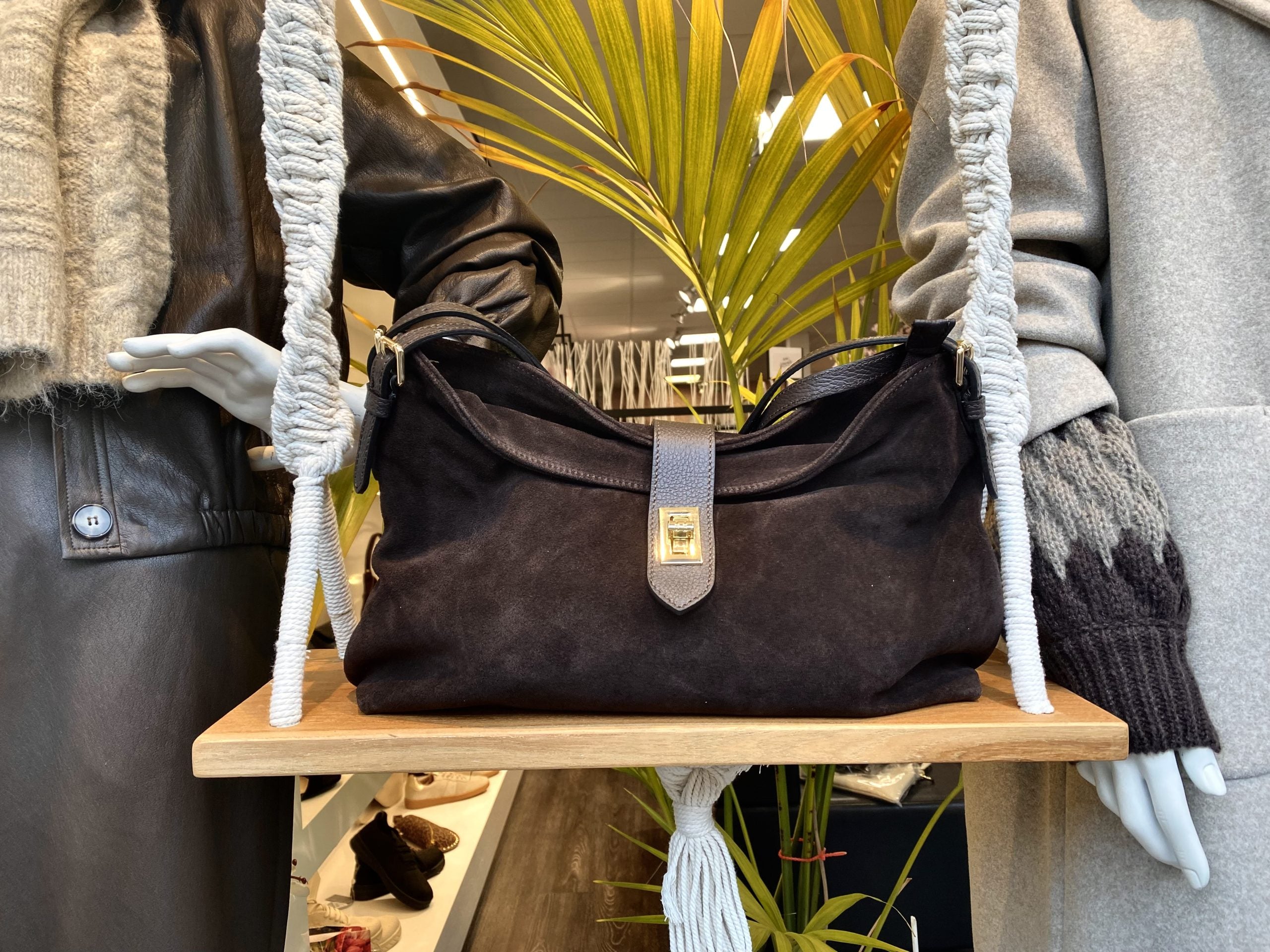 Shopper Tas Suede Leer Dark Brown/Goud T366