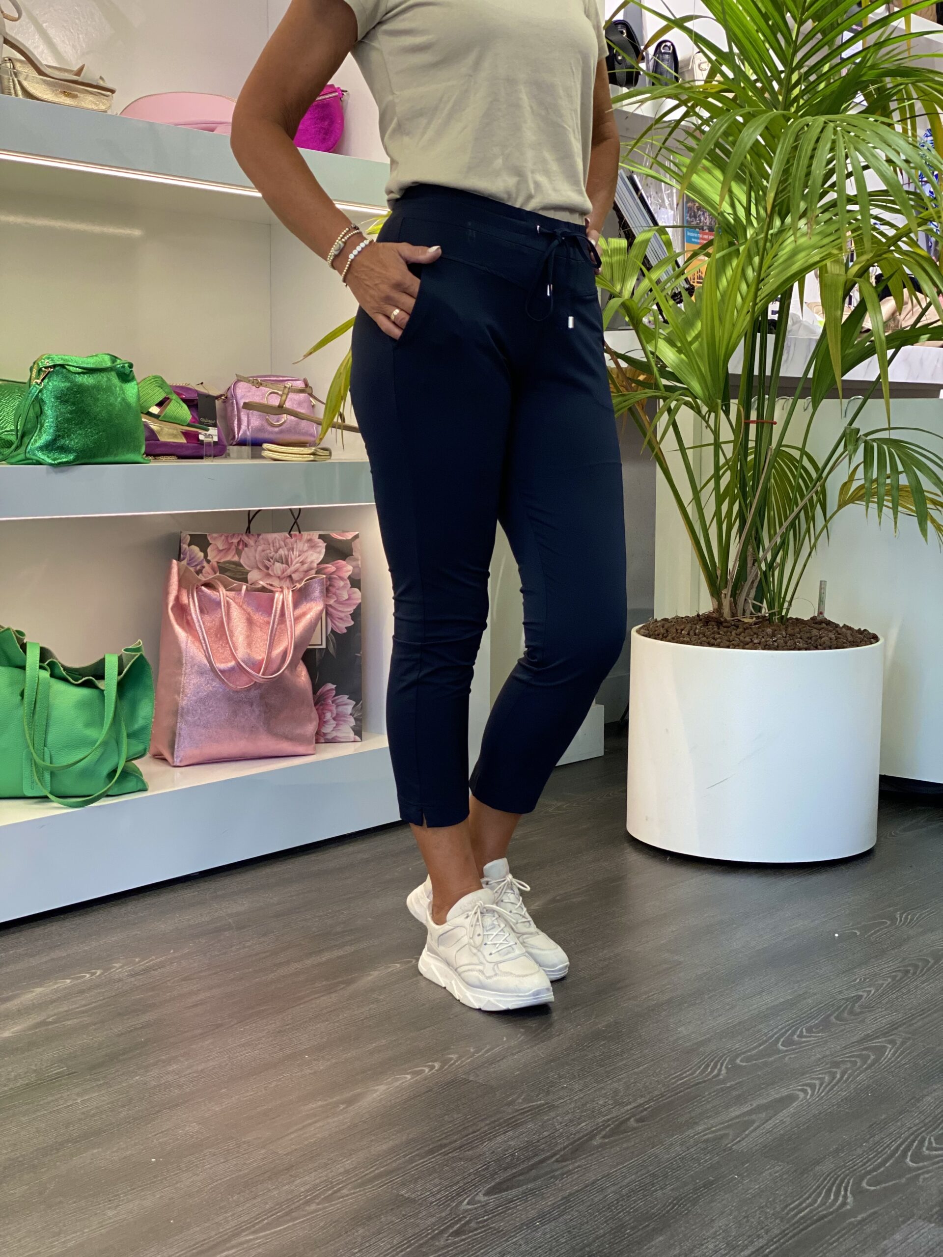 Co Woman Page Travelbroek 7/8 navy