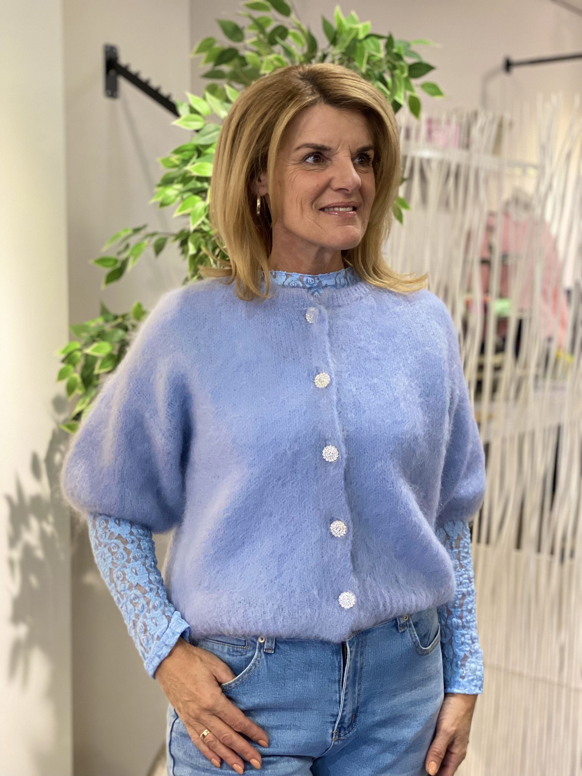 Boebou Zachtgebreid Vest S105 lichtblauw