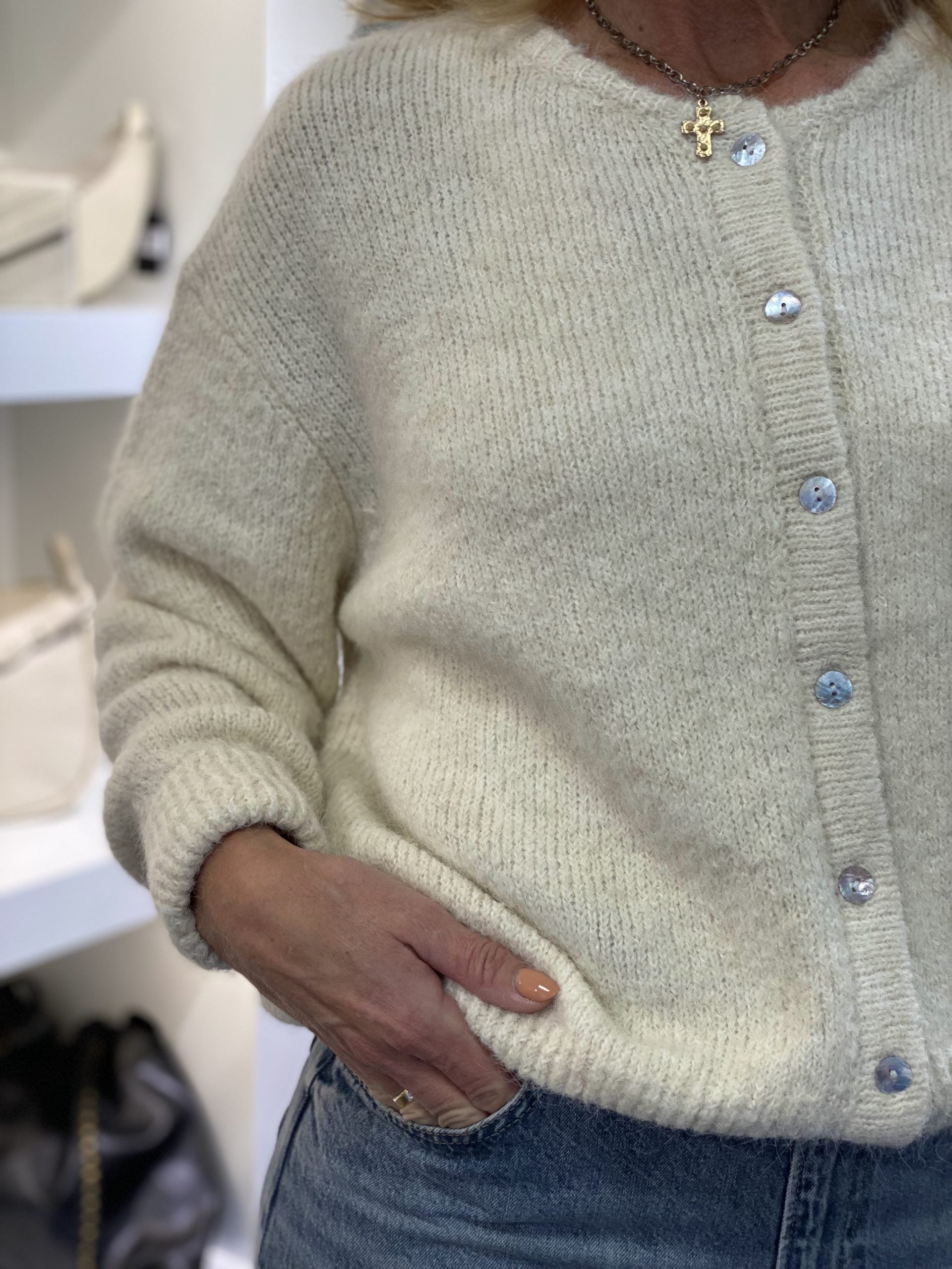 Azzurro Zachtgebreide Vest 8142 beige