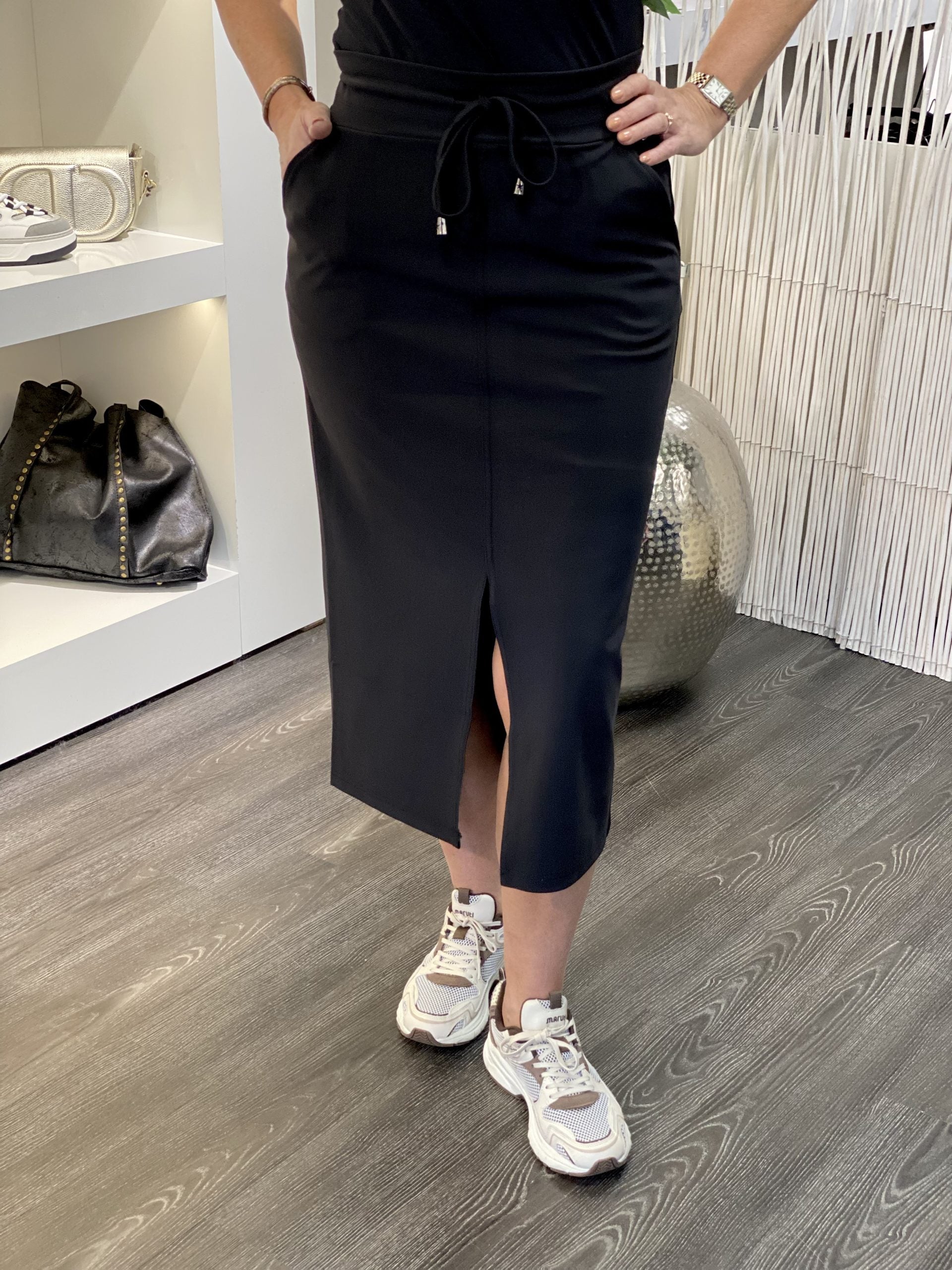 Mi Piace Travelstof Bonded Halflange Rok 202780 zwart