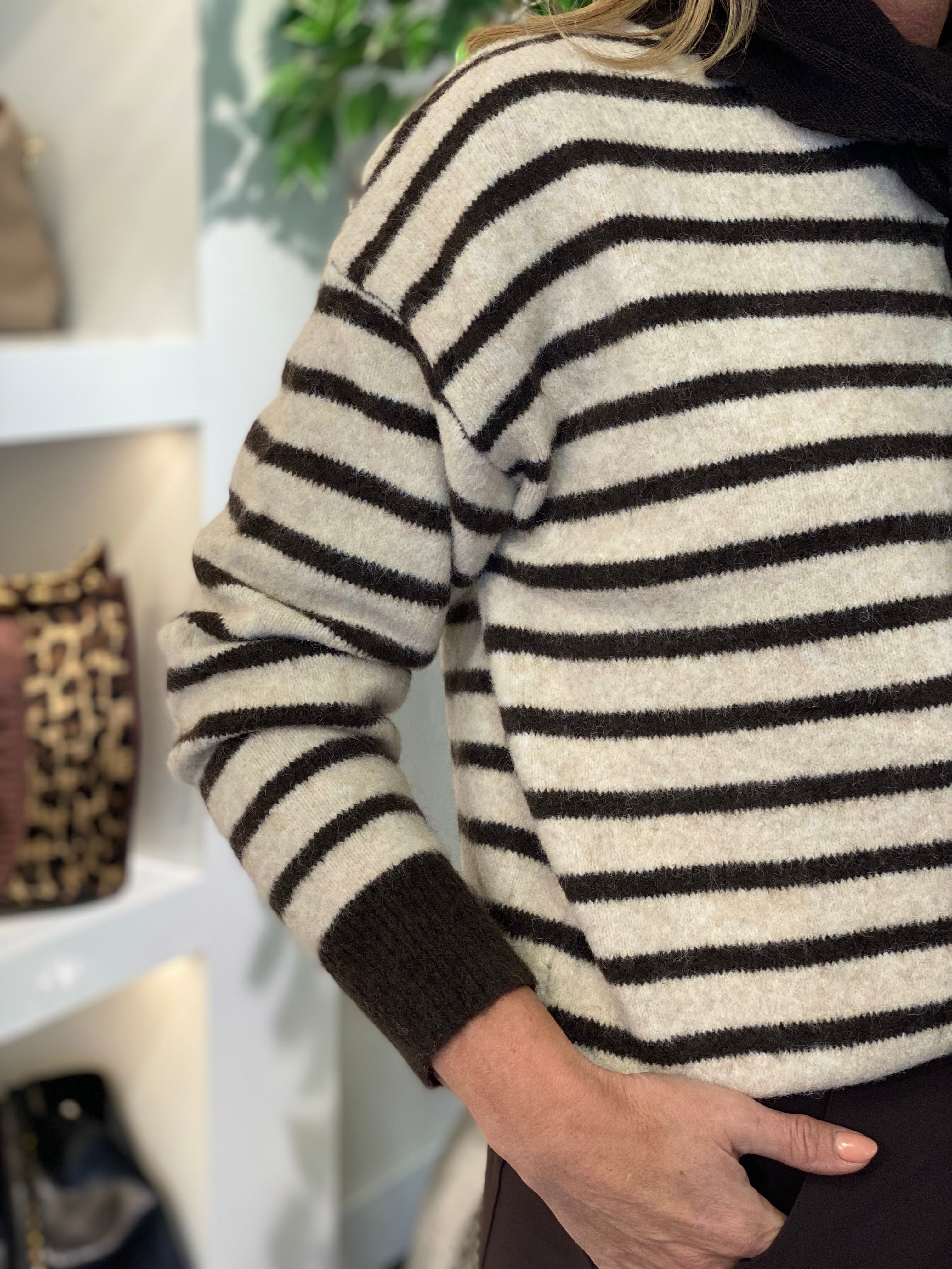 By Clara Trui Streep bruin creme