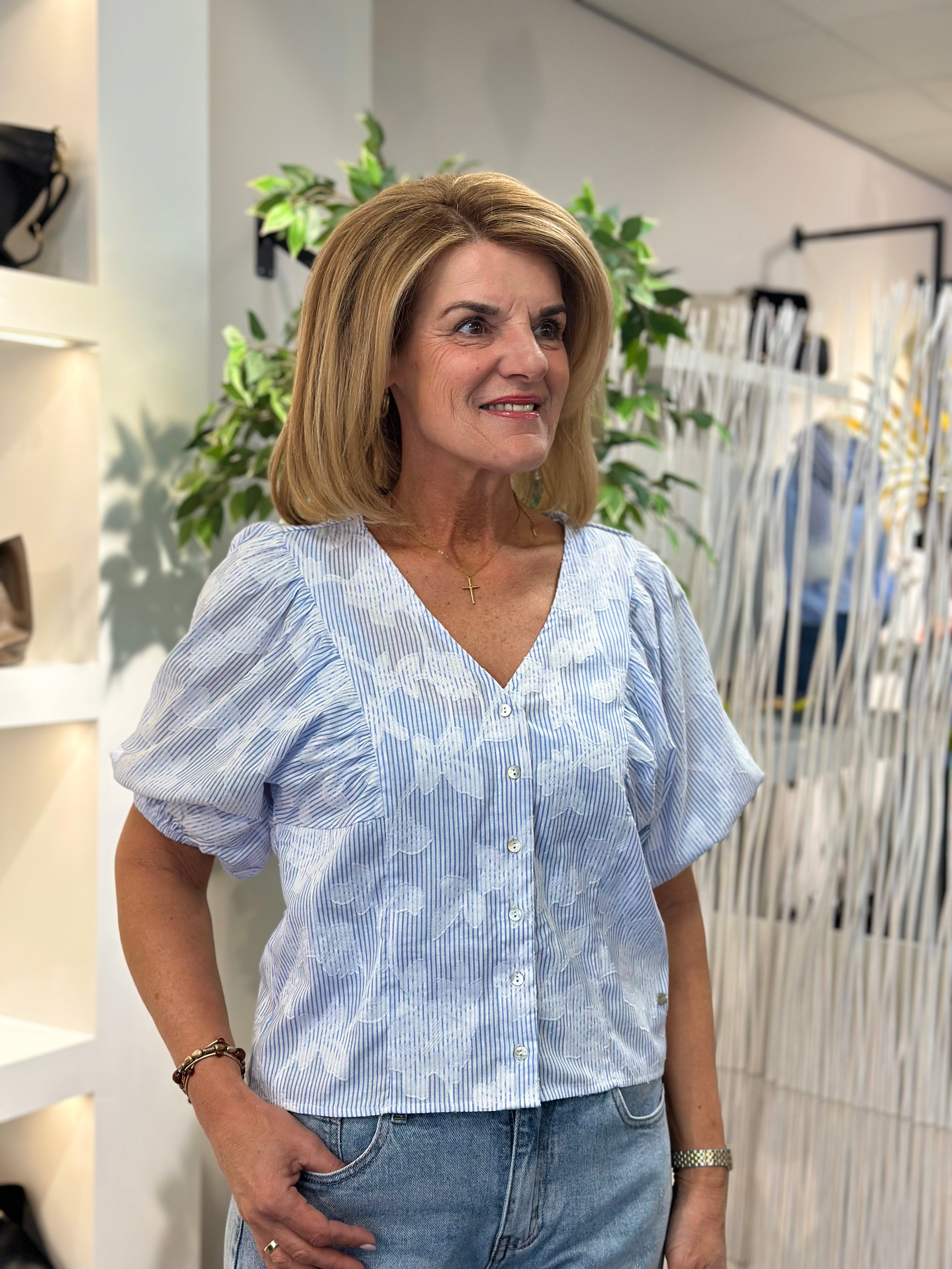 Red Button Blouse Balloonsleeve Stripe & Flower blue