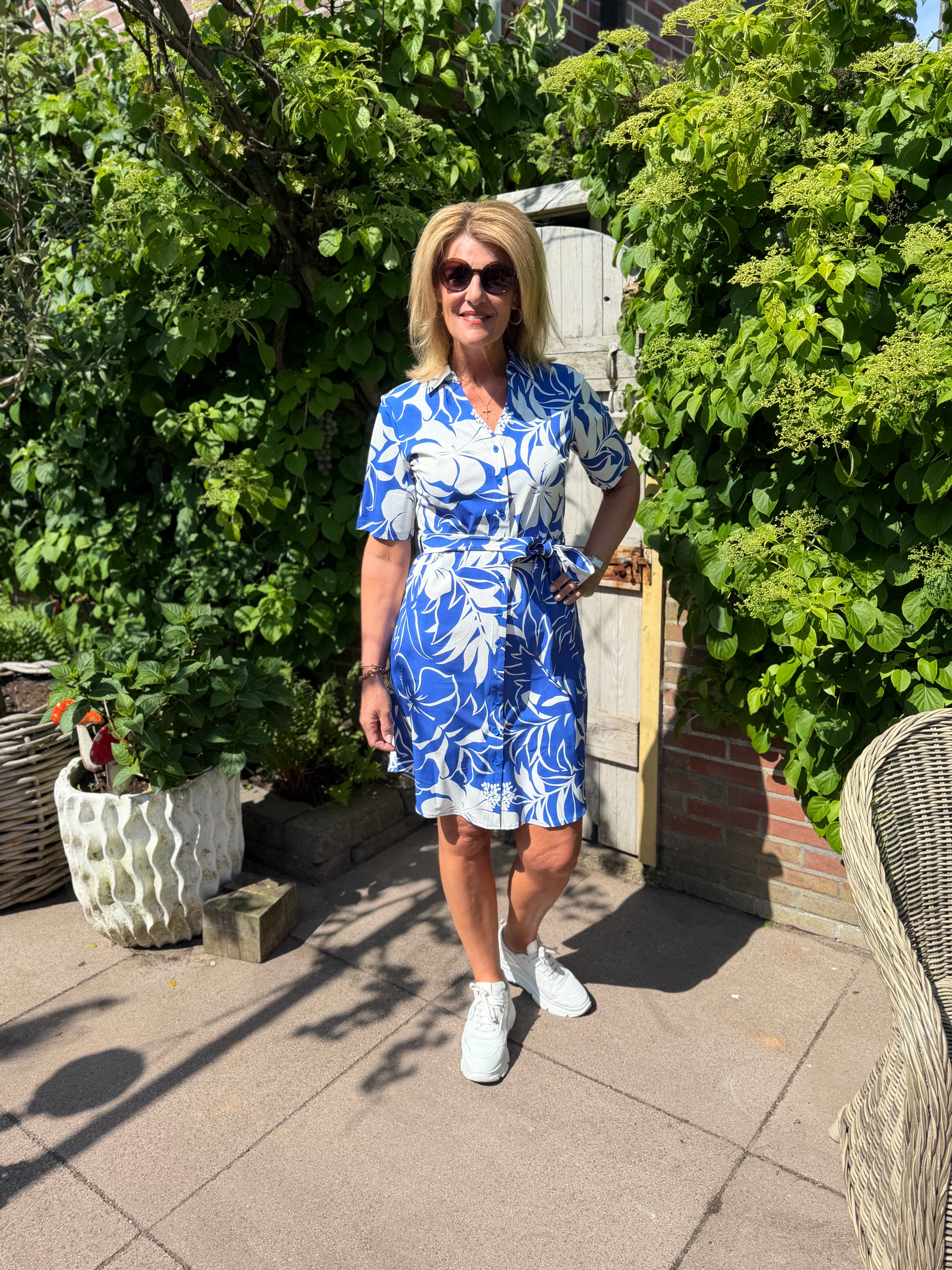 Mi Piace Travelstof Jurk 202807 hibiscus print nautic blue