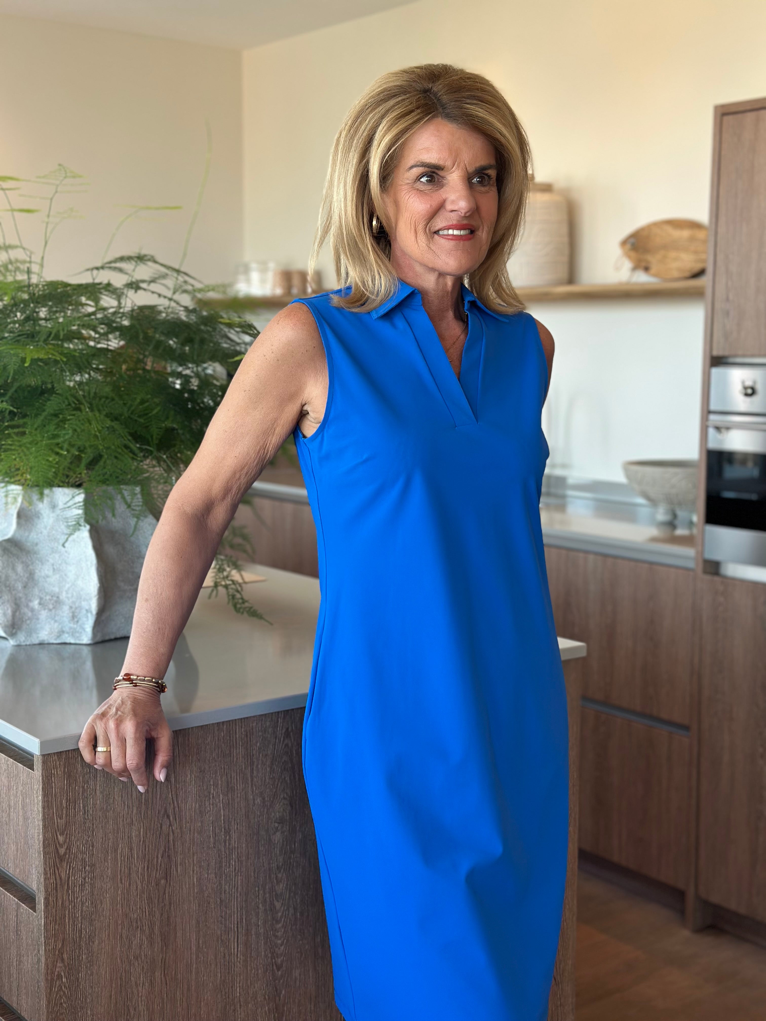 Mi Piace Travelstof Mouwloze Jurk 202443 nautic blue