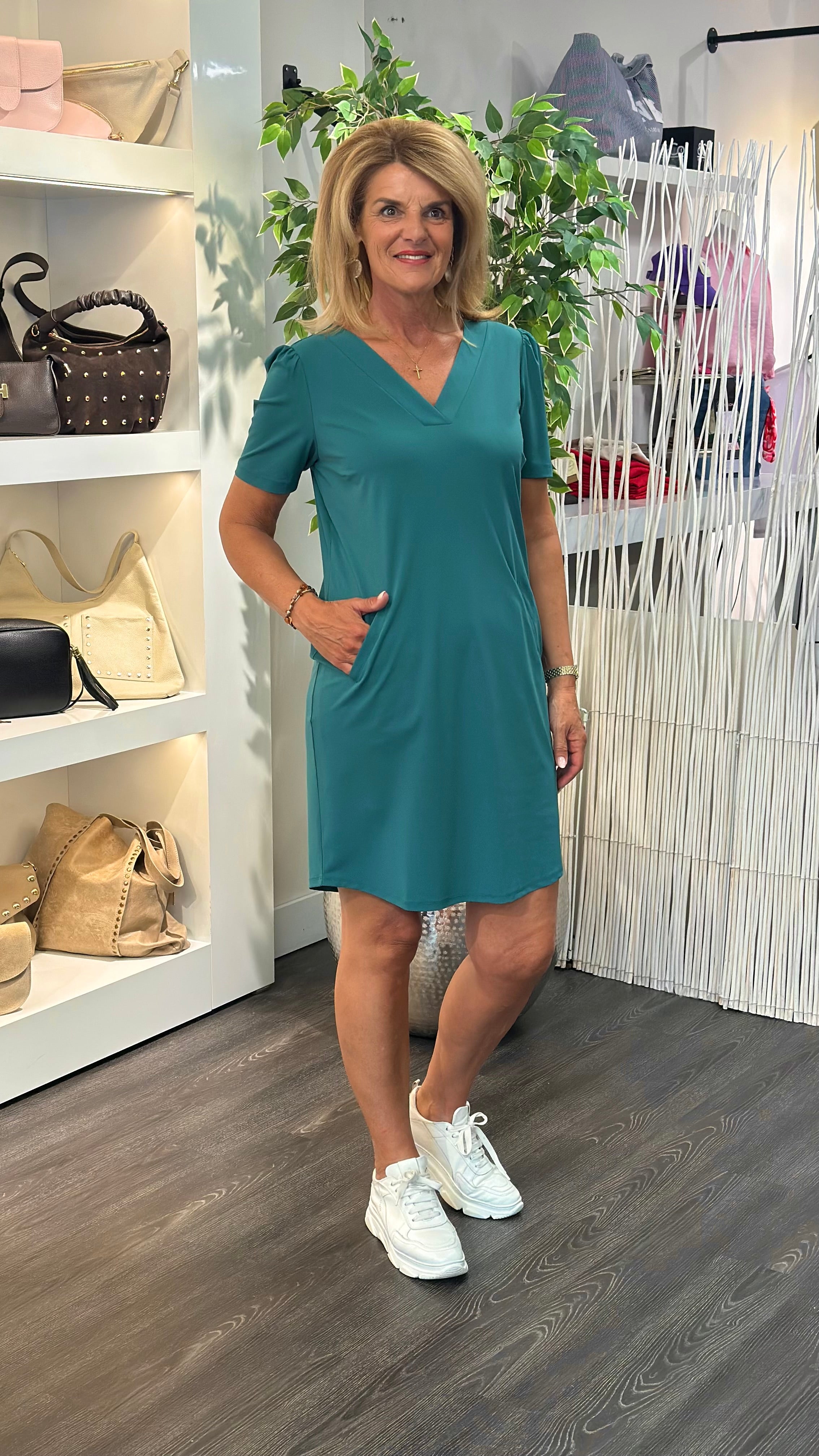 Zoso Juulz Travelstof Jurk green