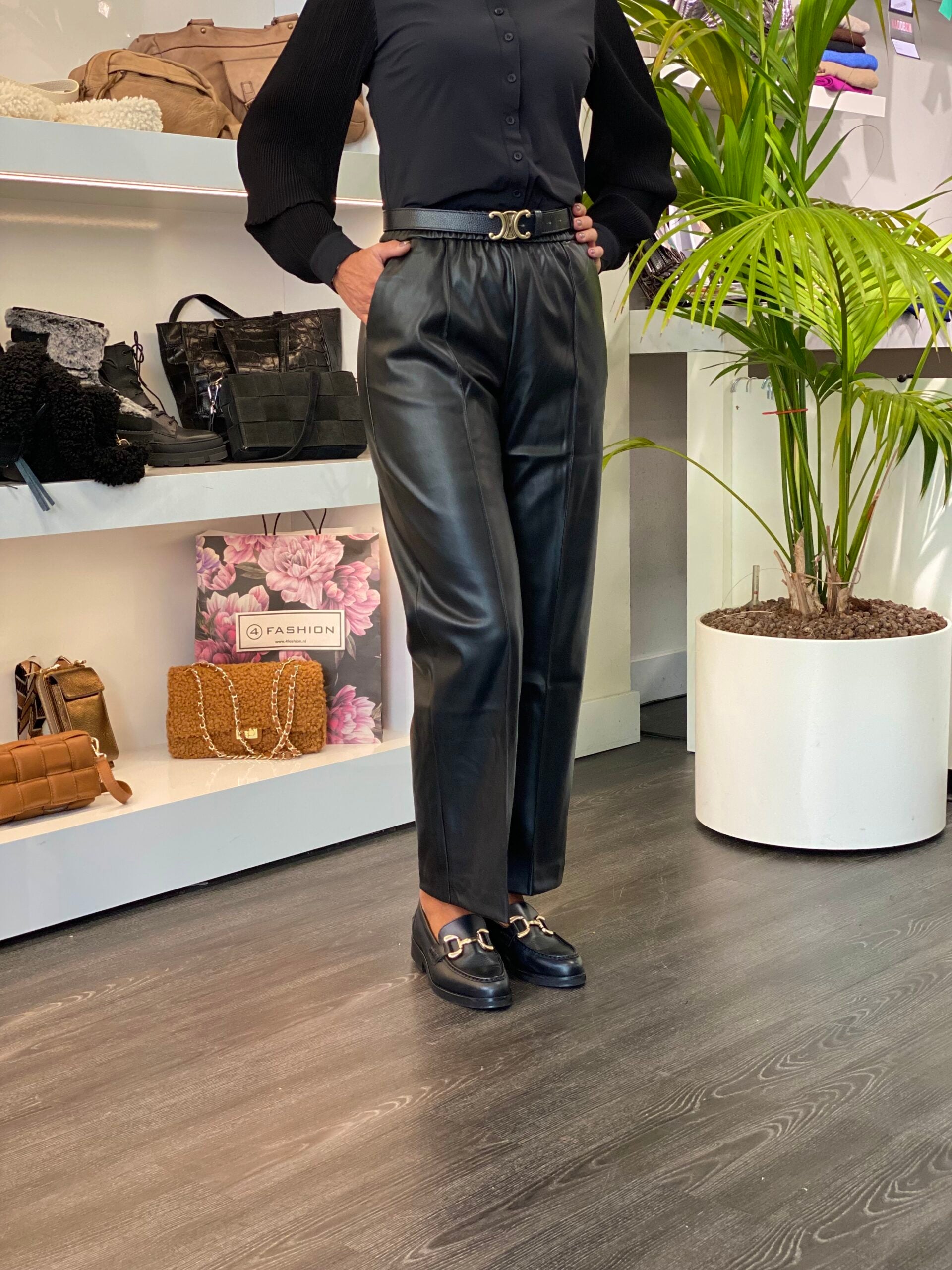 Peppercorn Rosalaya PU Pants black