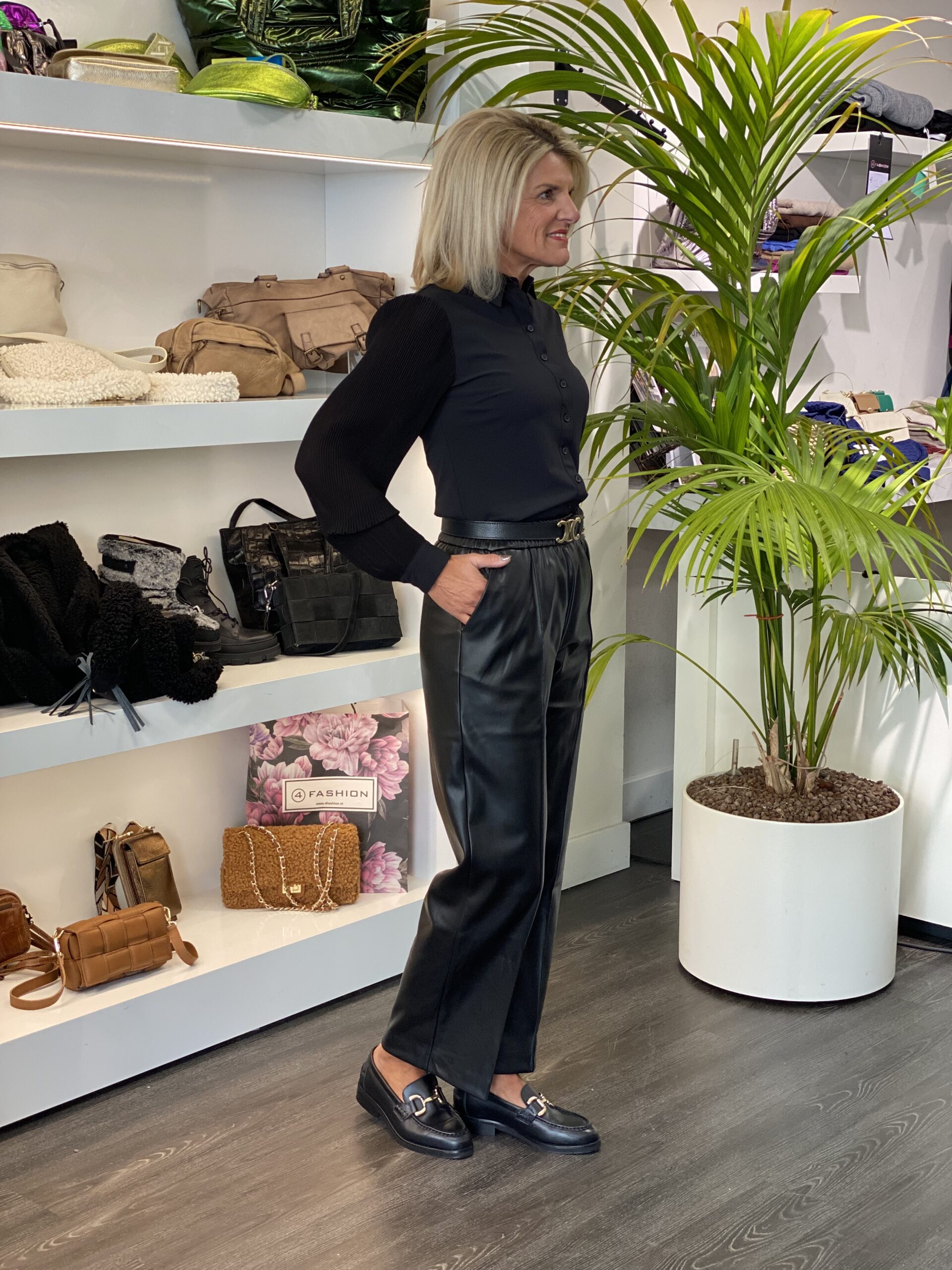 Peppercorn Rosalaya PU Pants black