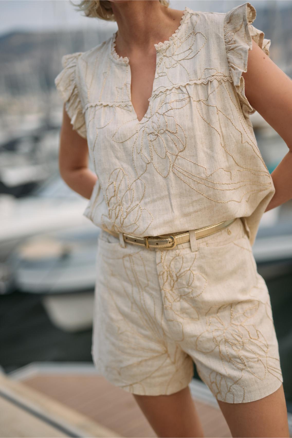 Nukus Dagmar Short Embroidery sand