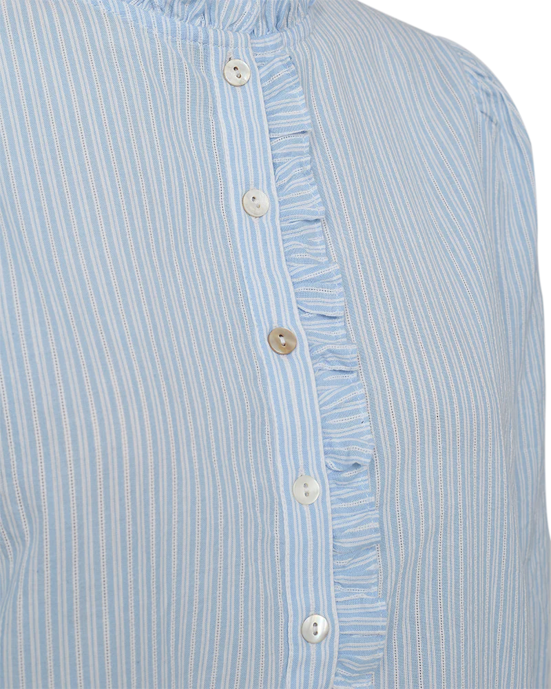 Freequent Rolly Blouse chambray blue w. star off white