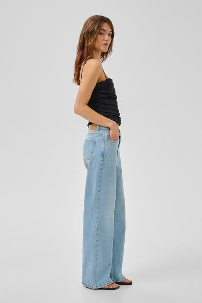 My Essential Wardrobe Louis 139 High Wide Broek L34 baby blue wash