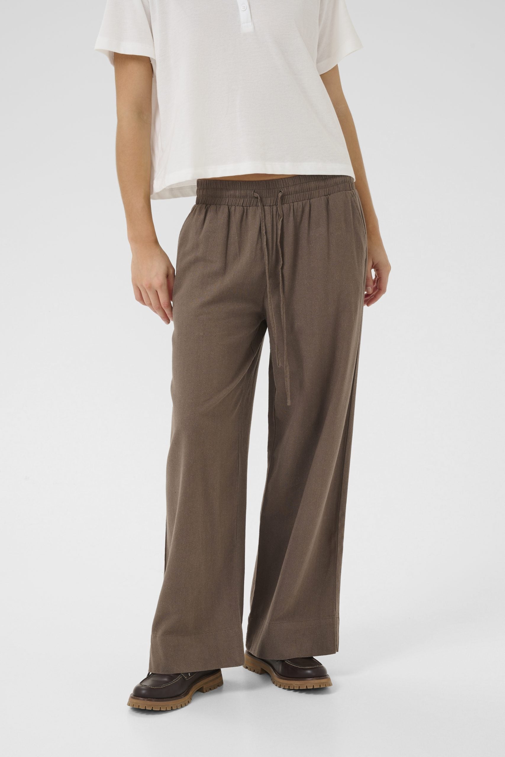 My Essential Jeans Wardrobe DiasMW Broek walnut