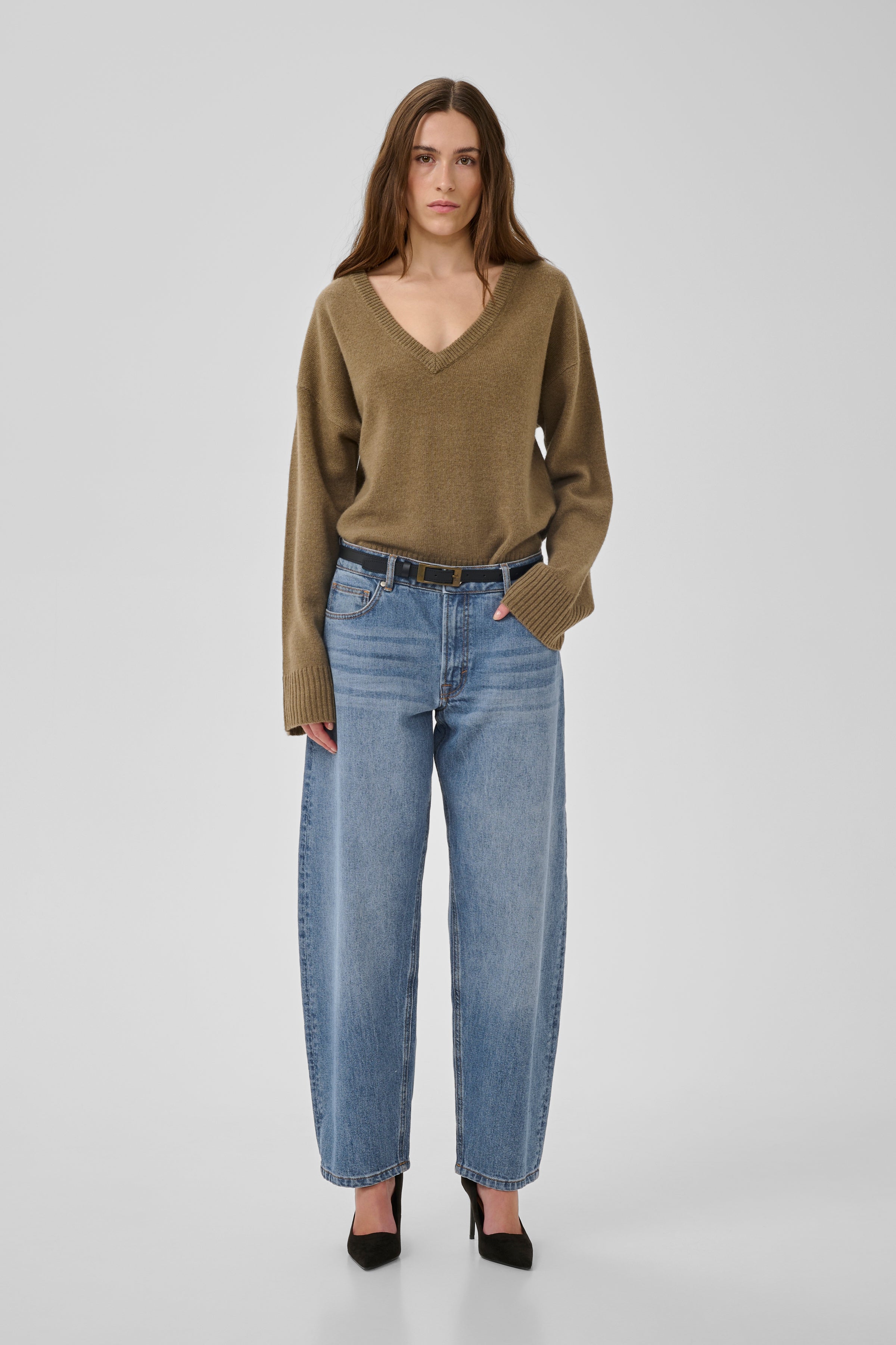 My Essential Wardrobe Baloo 139 High Barrel L30 medium blue wash