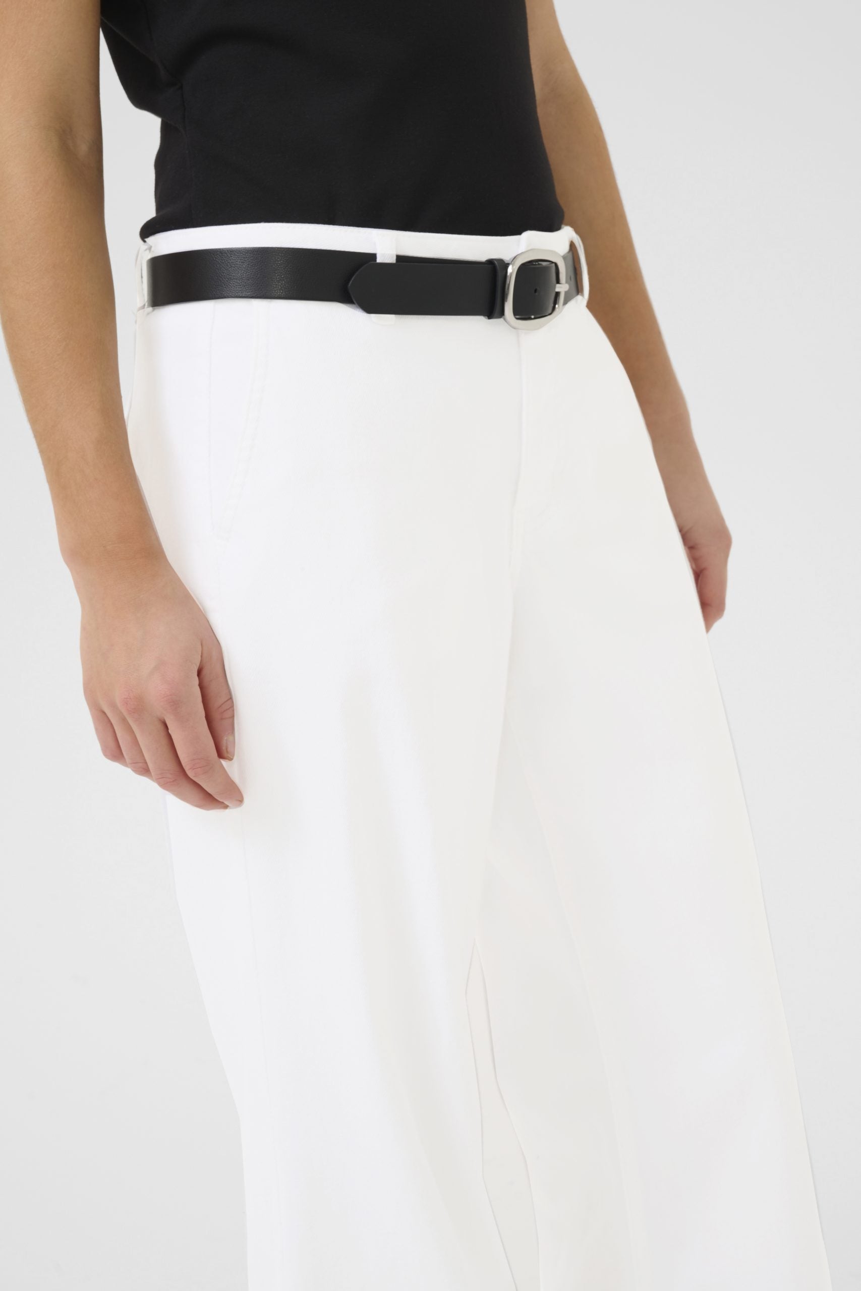 My Essential Jeans Wardrobe Lara MW Broek 149 L32 wit