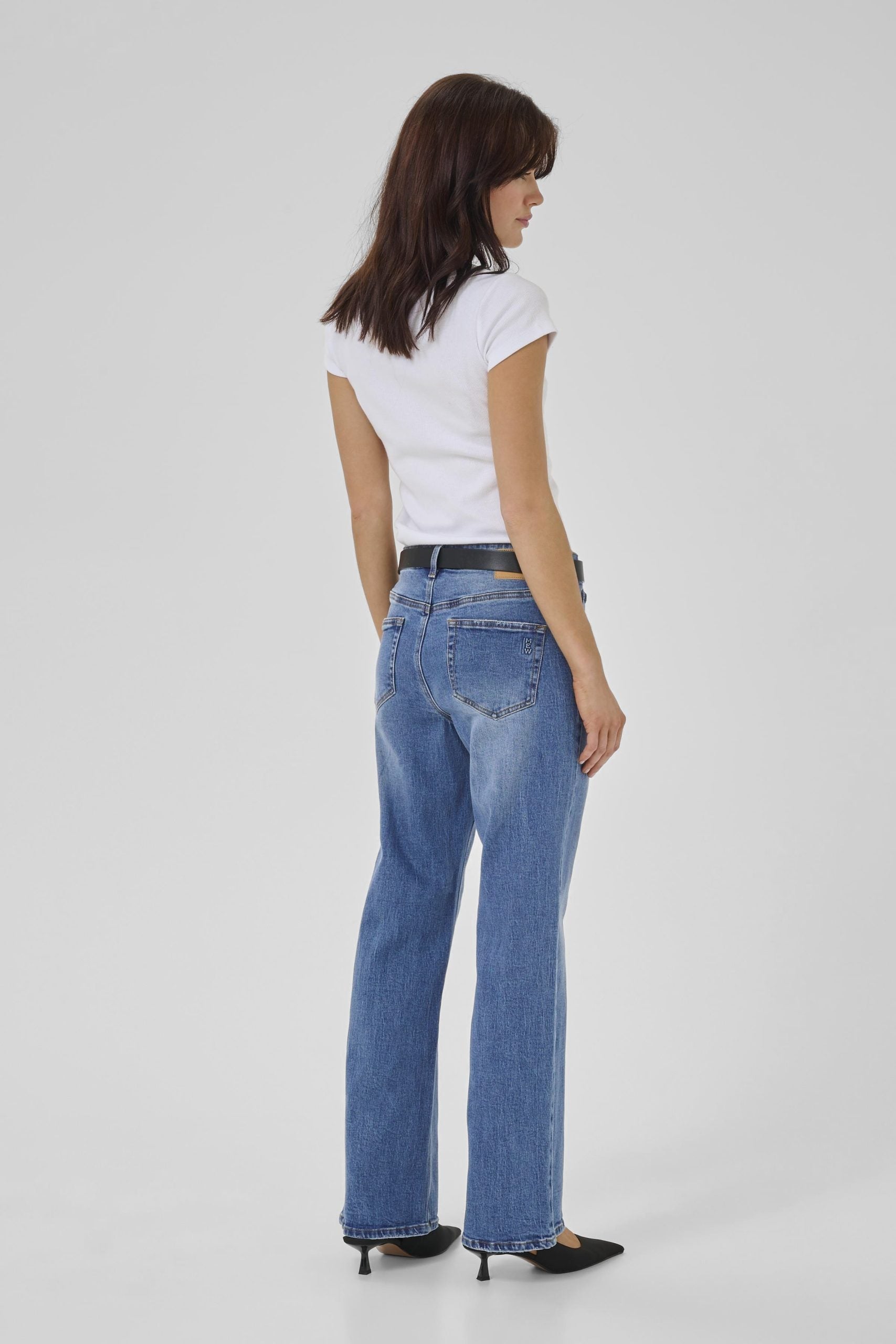 My Essential Wardrobe Louis 144 High Wide Broek L32 medium blue wash