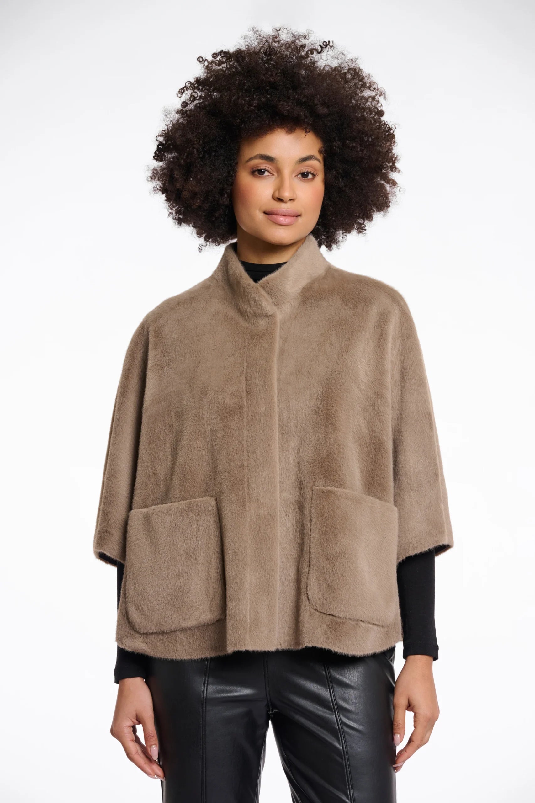 Rino & Pelle Dewi Faux Fur Cape toffee
