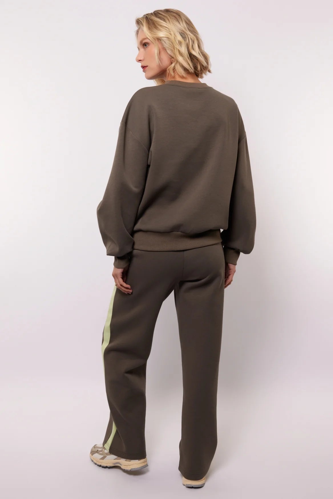 Fluresk Ewan Broek clay