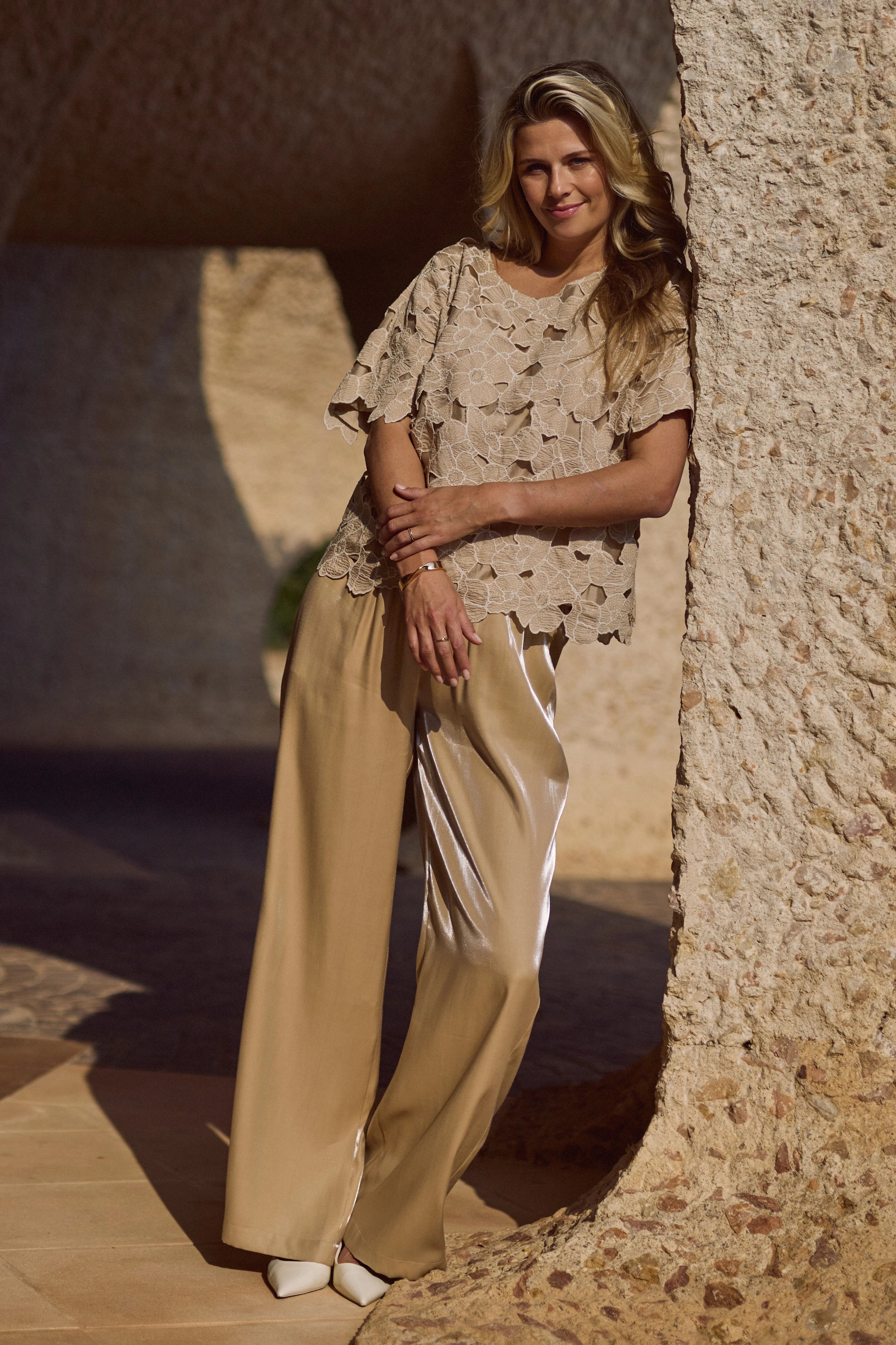 Nukus Rubi Broek Shiny sand