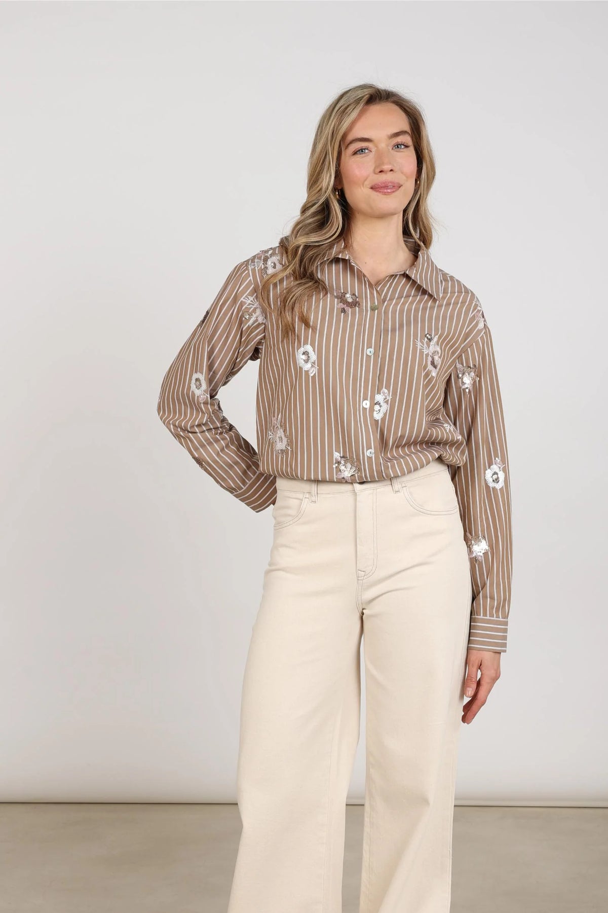Nukus Newport Blouse Stripe taupe/offwhite