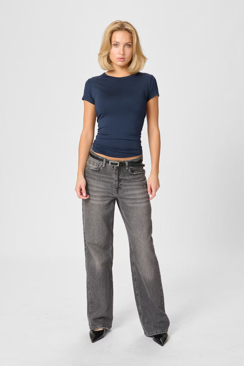 My Essential Wardrobe Modal Tee donkerblauw