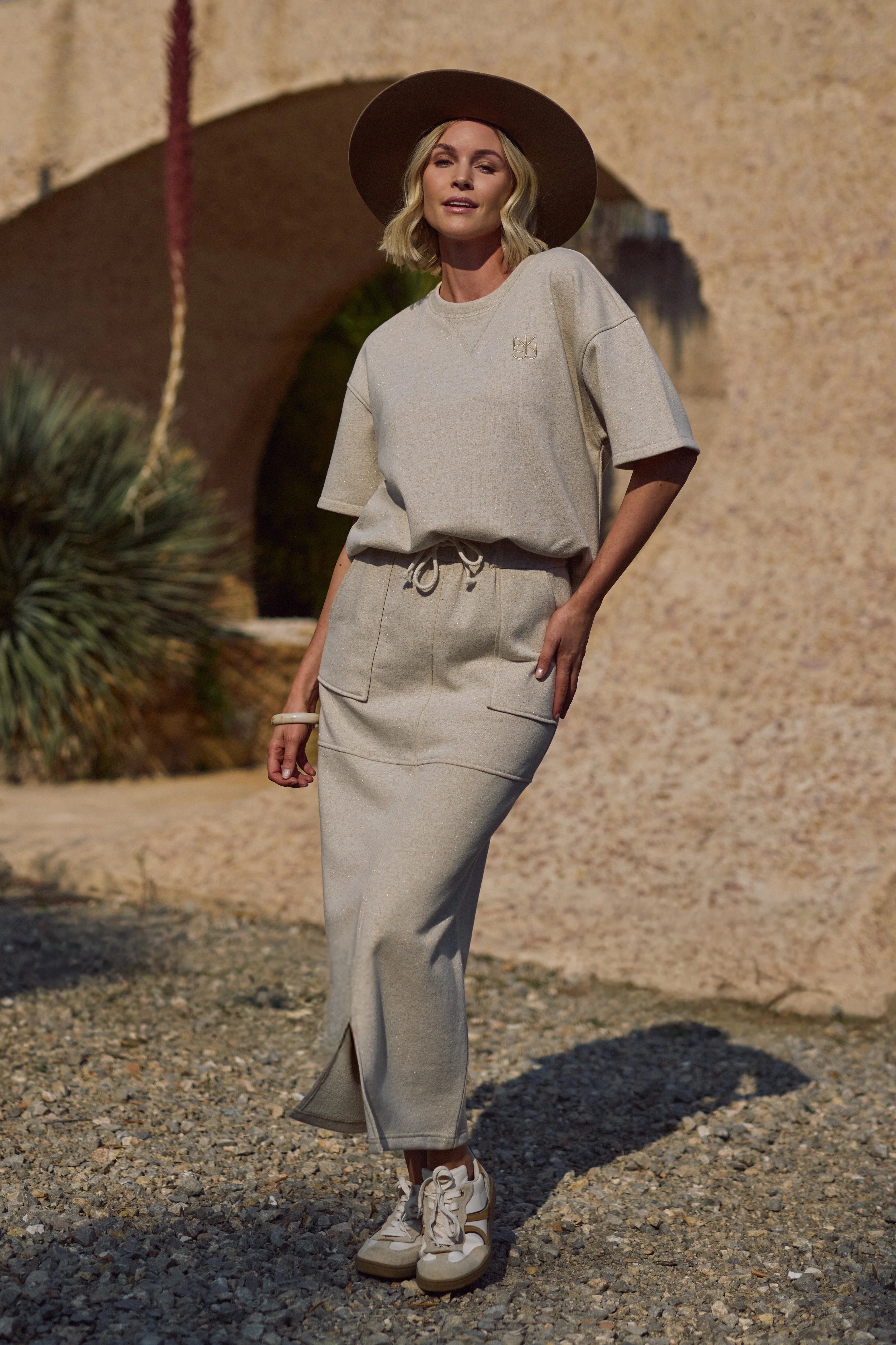 Nukus Maartje Rok Lurex sand