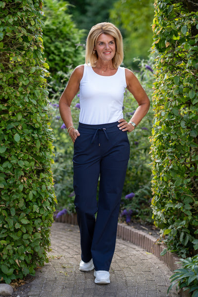 Mi piace Travelbroek Loose Fit donkerblauw 202089